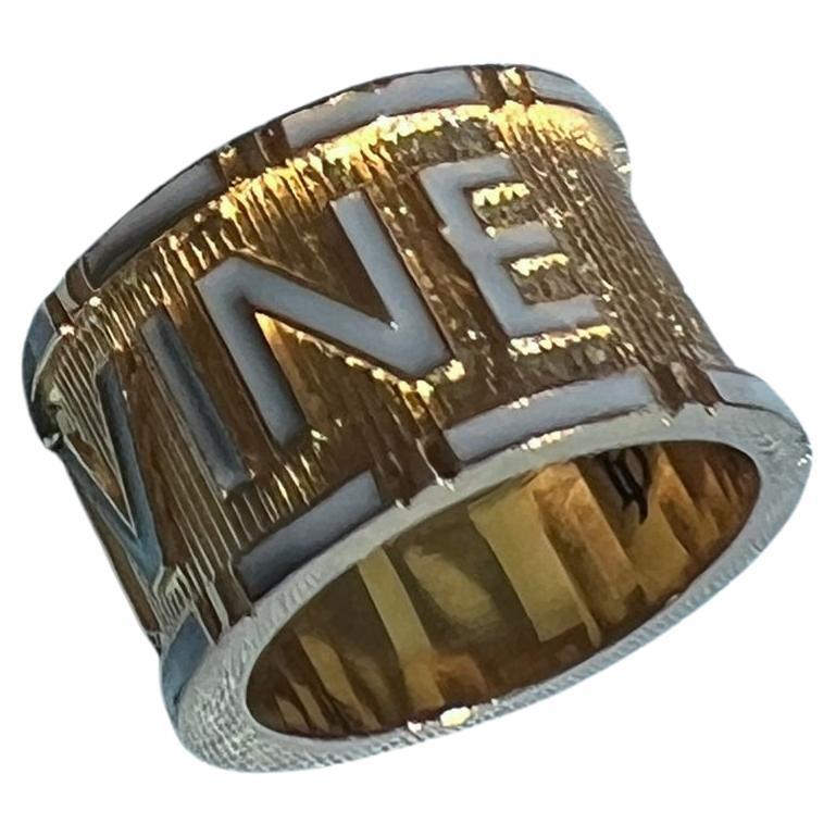 J DAUPHIN “Divine” Band Ring – Light Blue Enamel, 14K Gold-Plated Brass (Victorian Memento Mori Style)
Designer: J Dauphin
Category: Rings · Victorian Revival · Memento Mori · Spiritual Jewelry
Material: 14k Gold-Plated Brass
Size: US 8 (ready to