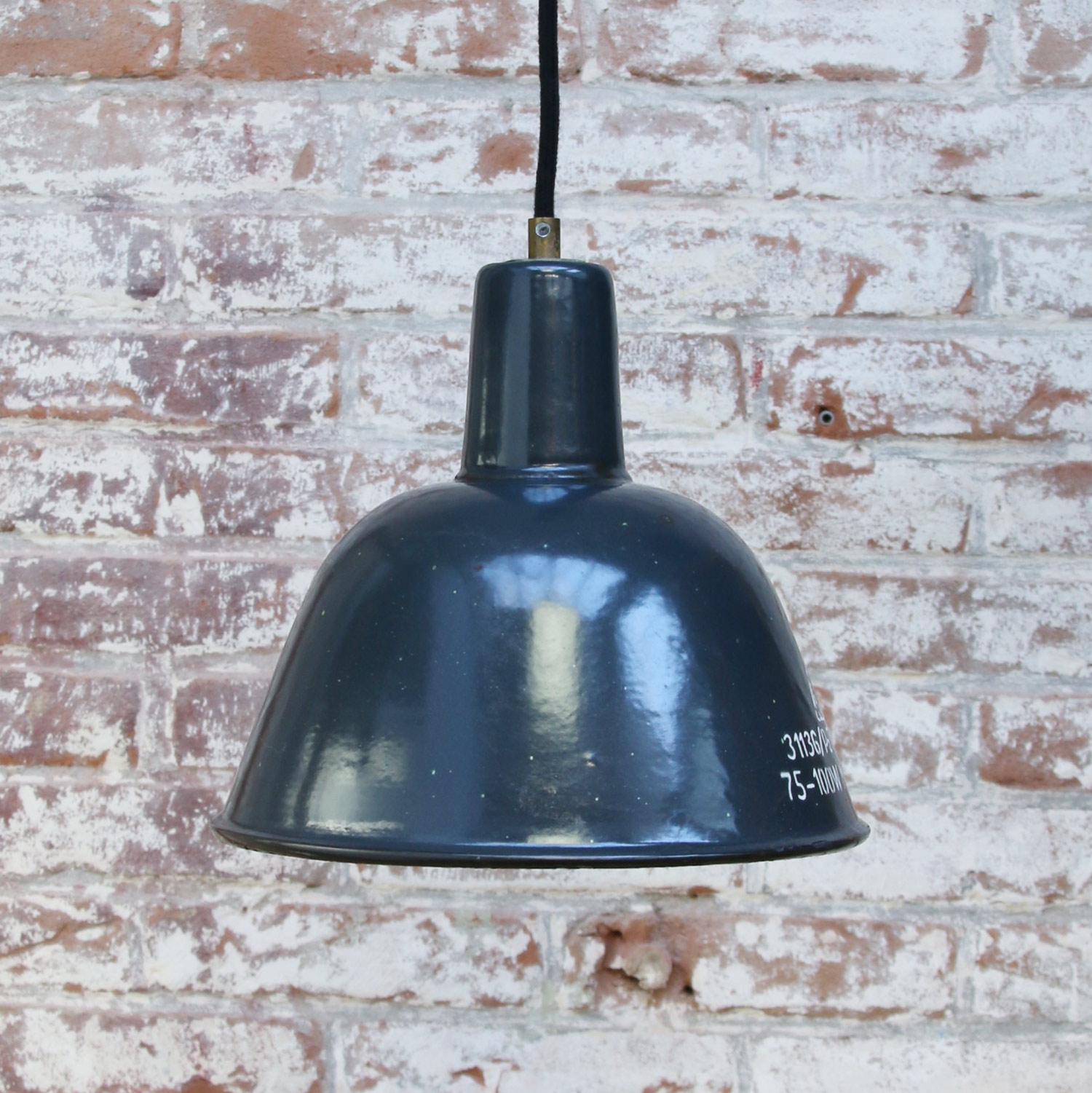 Blue Enamel Vintage Industrial Factory Pendant Hanging Light In Good Condition In Amsterdam, NL
