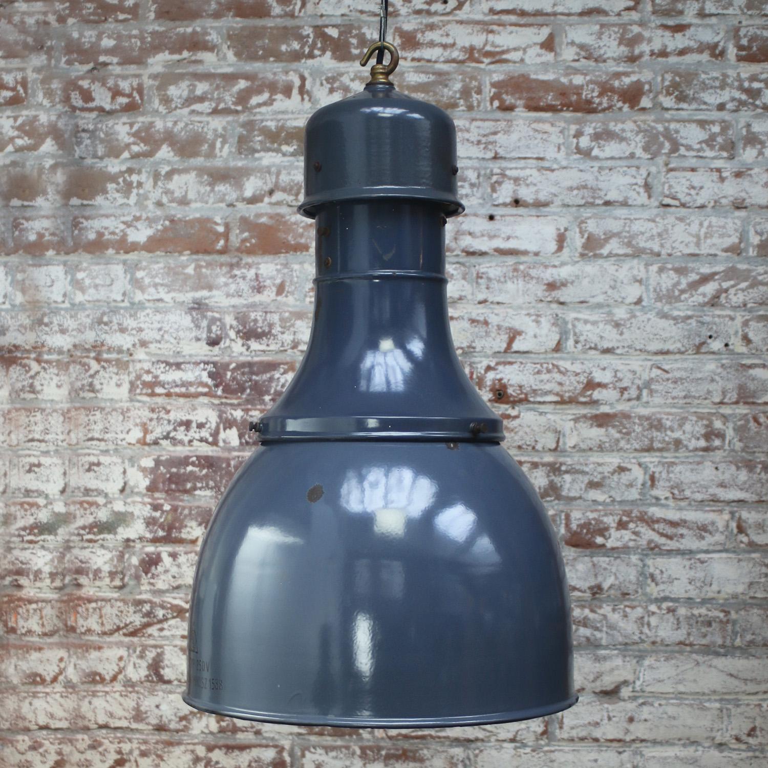 Blue Enamel Vintage Industrial Factory Pendant Light In Good Condition For Sale In Amsterdam, NL