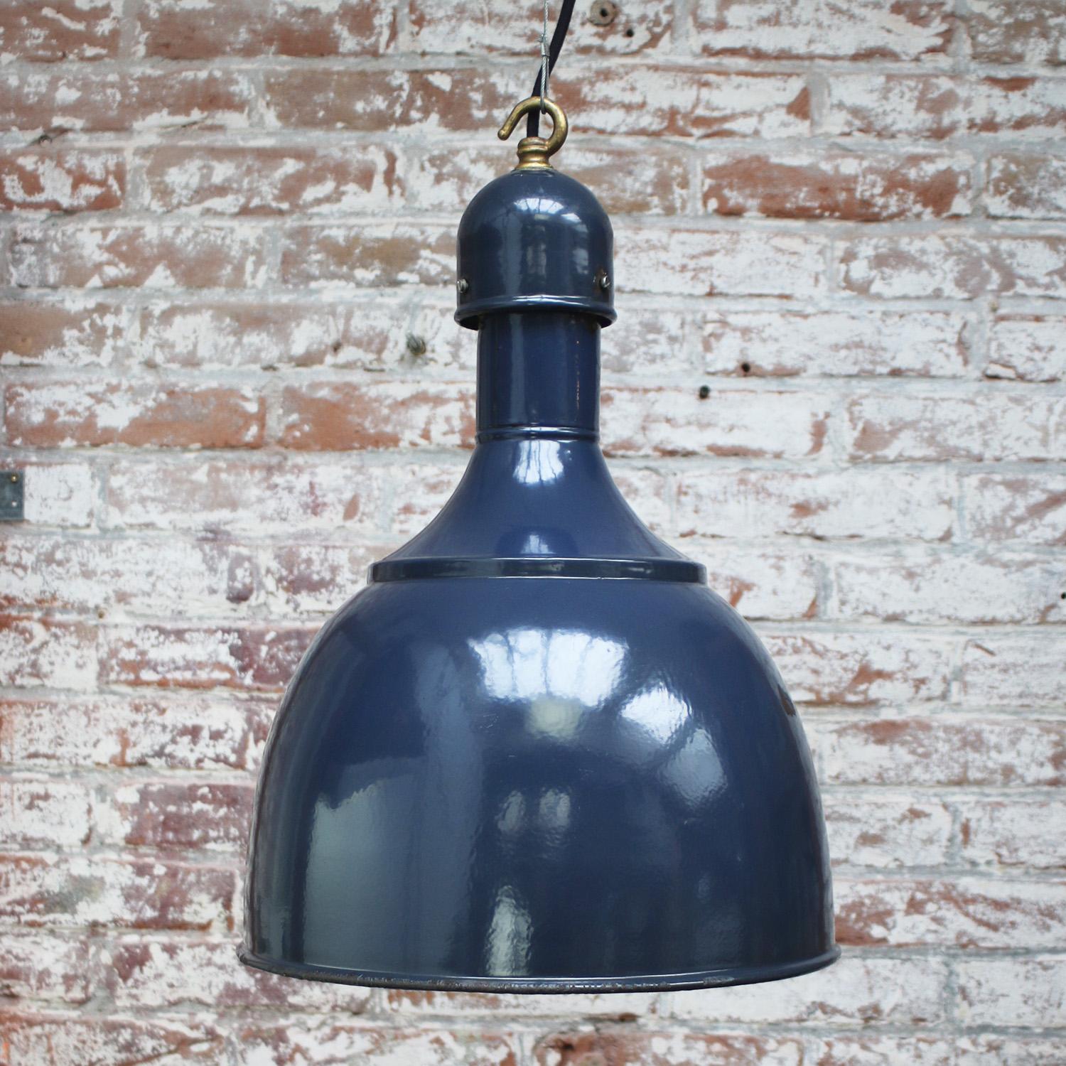 Blue Enamel Vintage Industrial Pendant Lamp In Good Condition For Sale In Amsterdam, NL