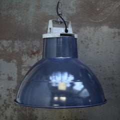 Lampade a sospensione industriali vintage con smalto blu di Mazda, Francia