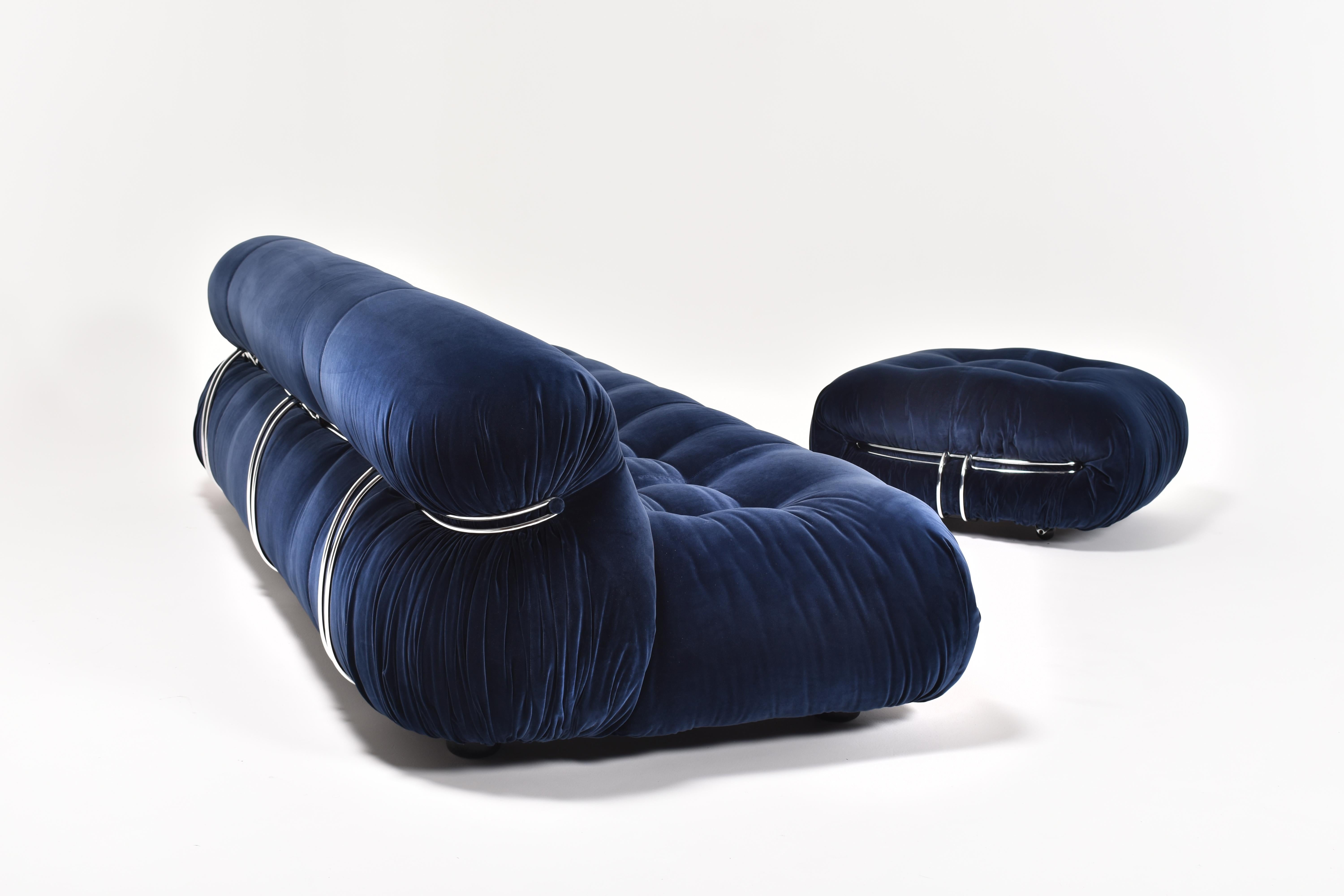 Late 20th Century Blue Fabric Soriana Sofa and Ottoman by Afra & Tobia Scarpa for Cassina, 1970s