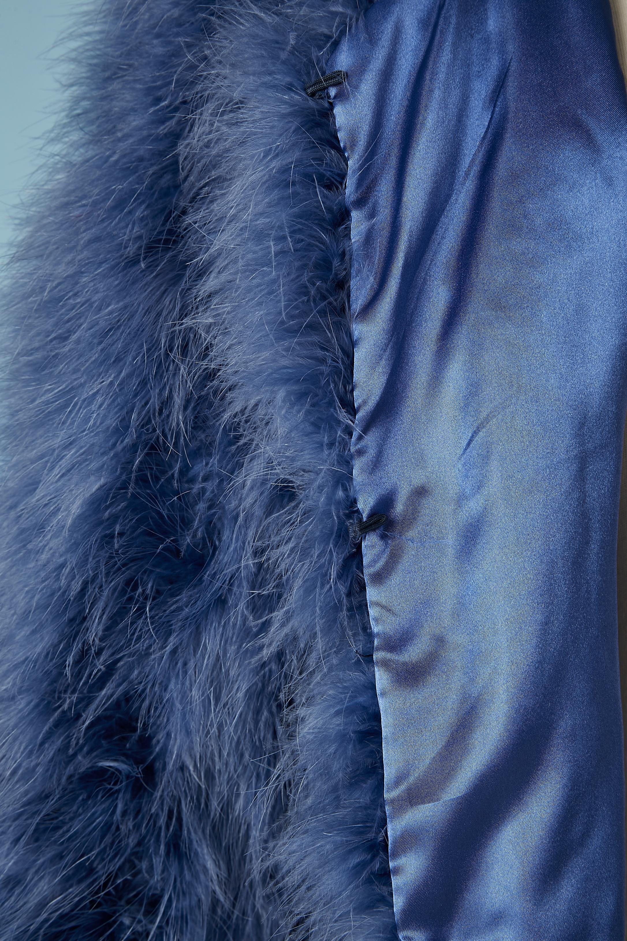 Blue feather single-breasted coat Circa 1980's  In Excellent Condition In Saint-Ouen-Sur-Seine, FR