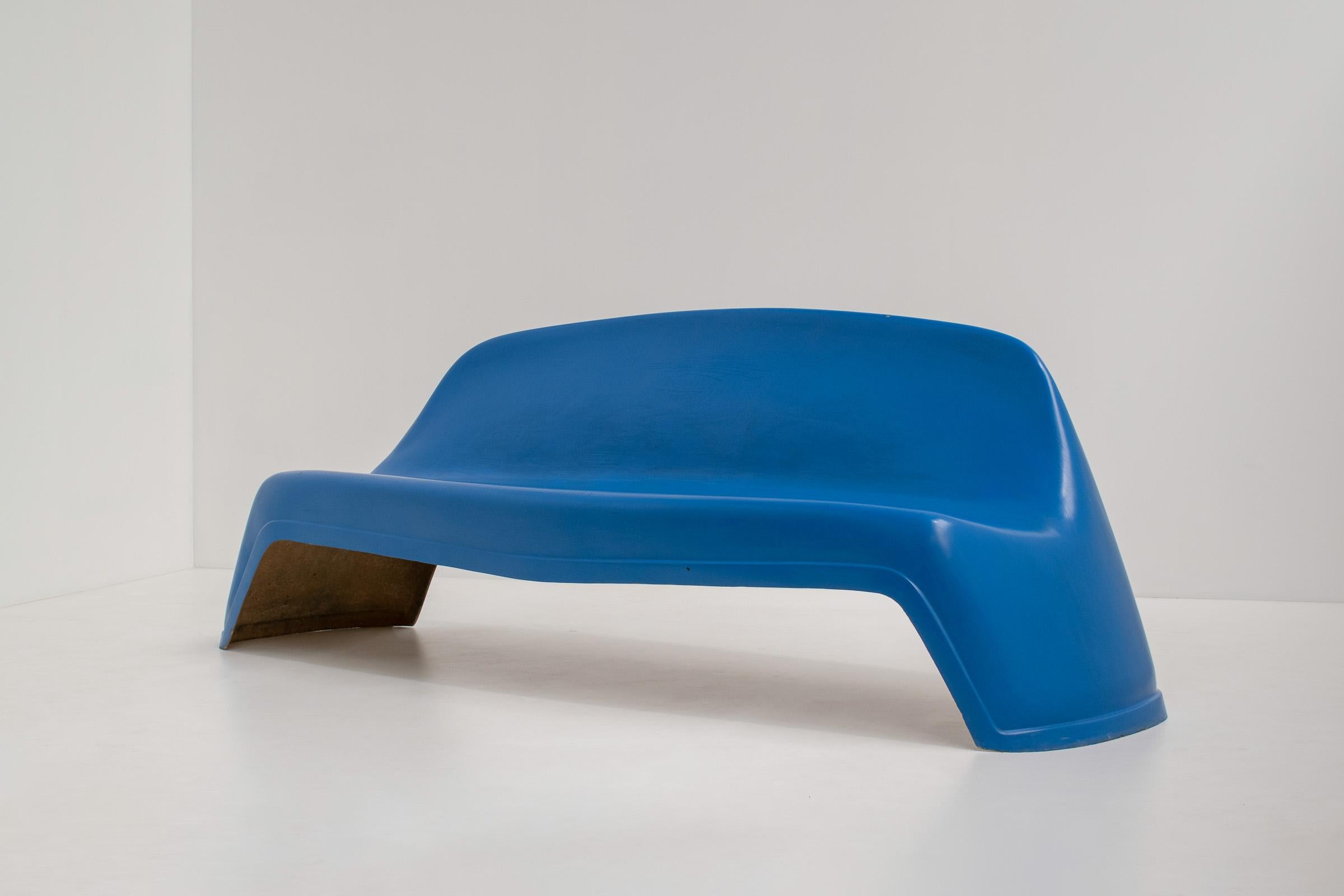 Blue Fiberglass Bench by Walter Papst for Wilkhahn, Germany, 1960s For Sale 1