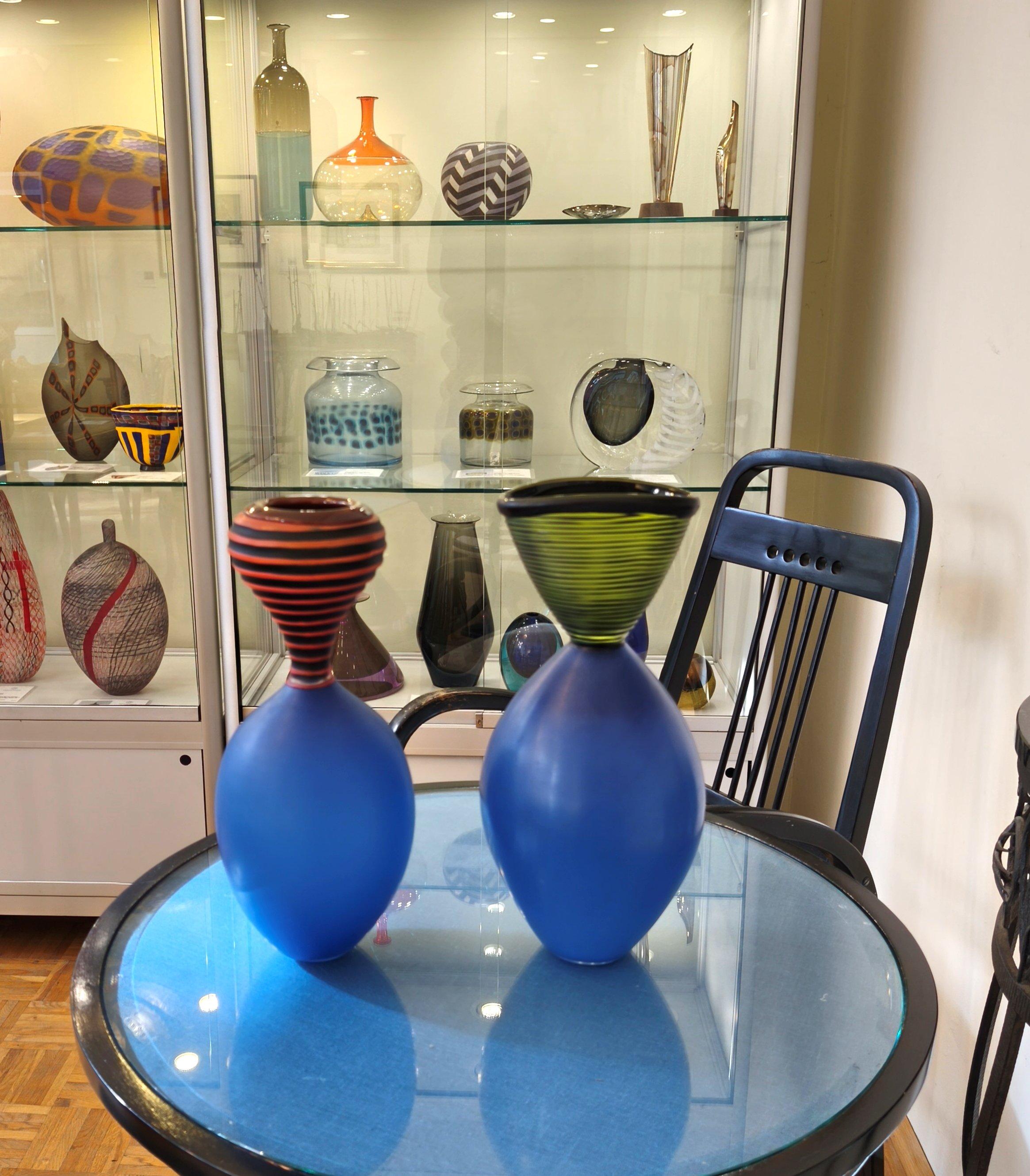 « Blue Figura Sentinel », sculpture en verre de Monica Guggisberg et Philip Baldwin en vente 1