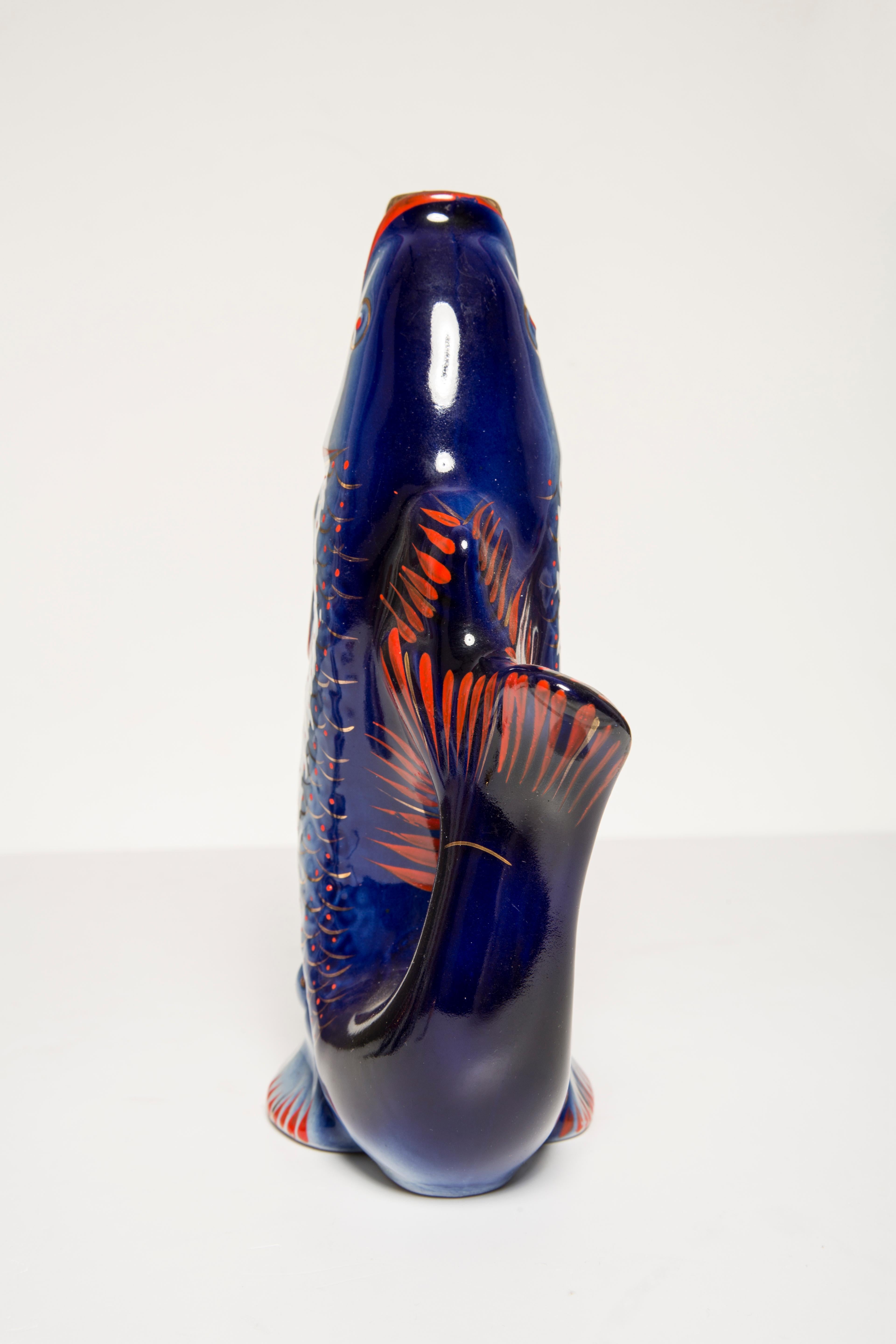 Blue Fish Glass Decanter and Glasses, 20th Century, Europe, 1960s For Sale 11