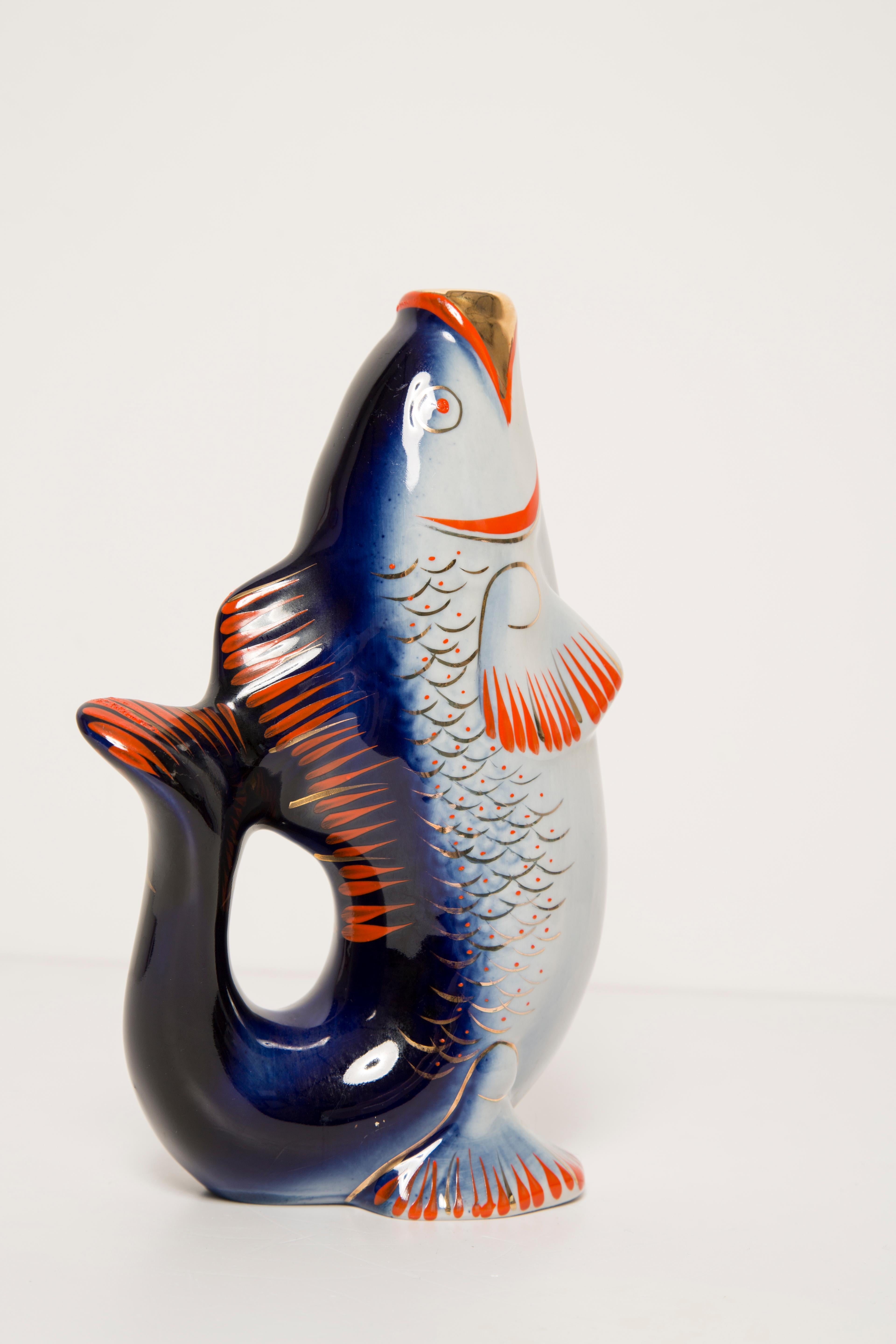 Blue Fish Glass Decanter or Vase, 20th Century, Europe, 1960s For Sale 1