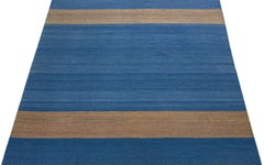 Türkischer Flachgewebe-Modern-Kelim-Wollteppich mit minimalistischem Design