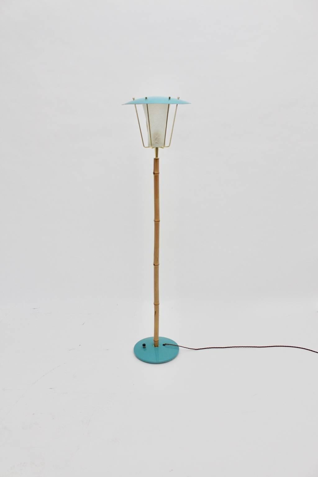 Mid-Century Modern Lampadaire moderne en laiton et bambou du milieu du siècle dernier n° 2081 Karla Kalmar c 1960 Vienne en vente