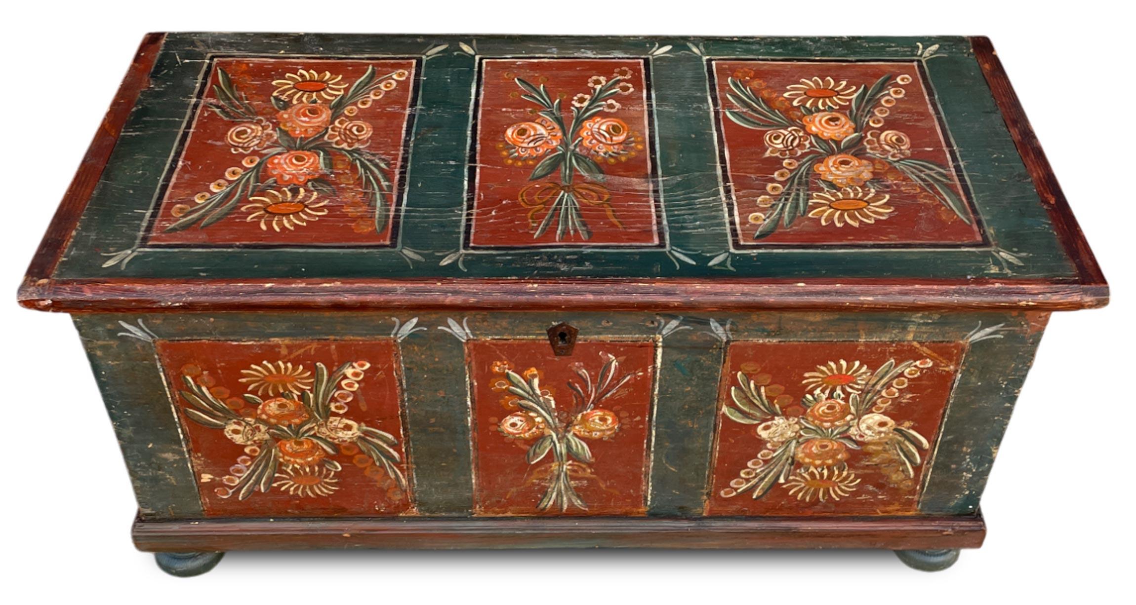 Blue Floral Painted Alpine Blanket Chest For Sale 6