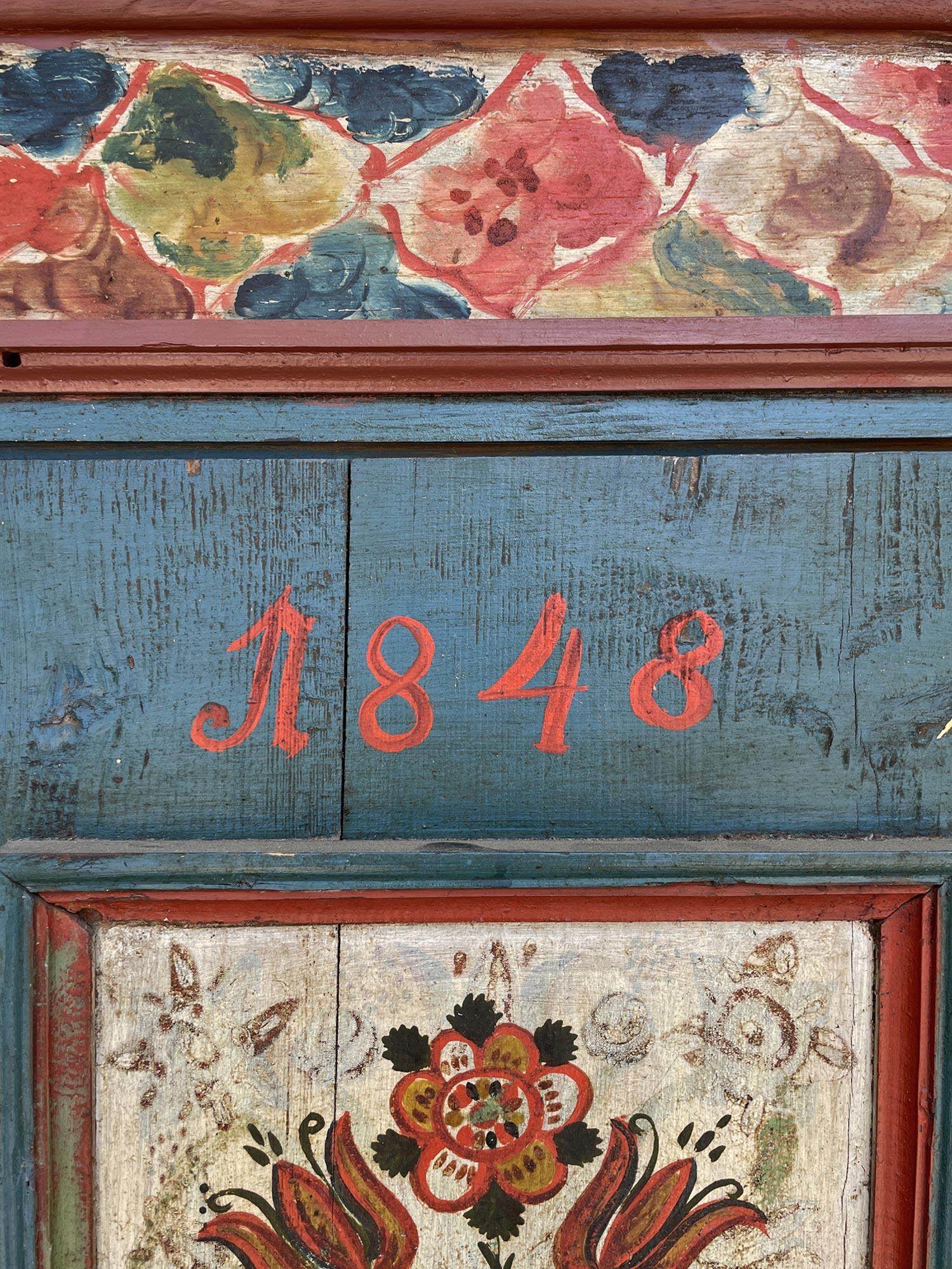 Blue Floral Painted Cupboard - European Alps - 18th Century 8