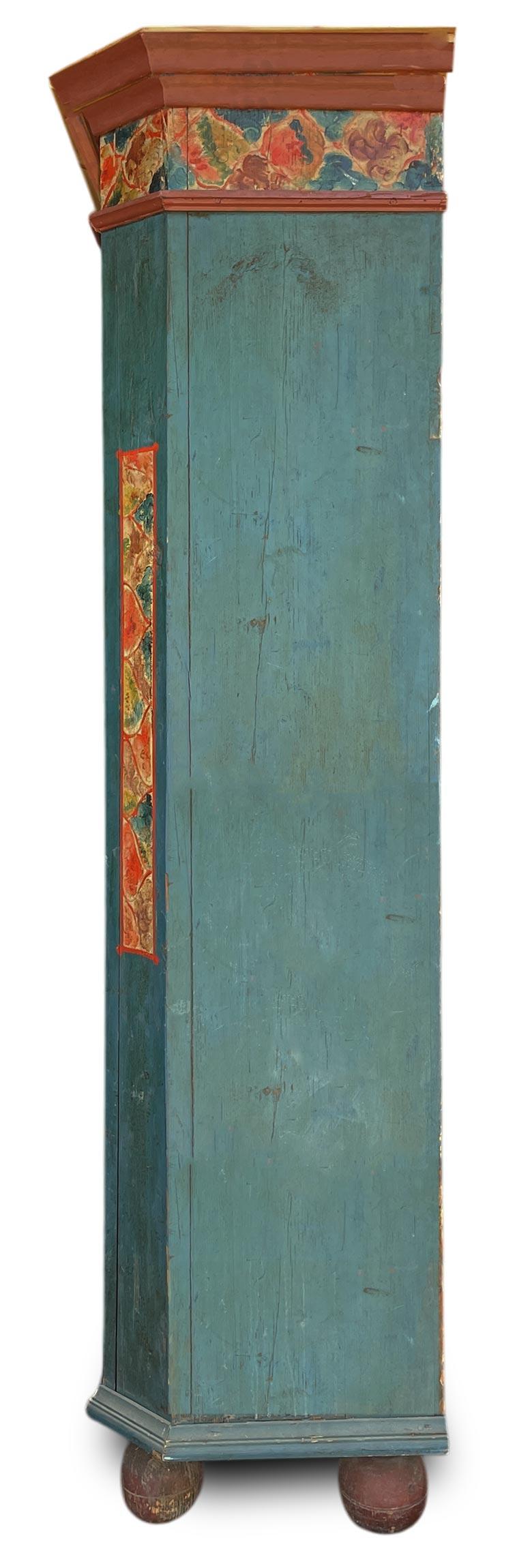 Mid-18th Century Blue Floral Painted Cupboard - European Alps - 18th Century