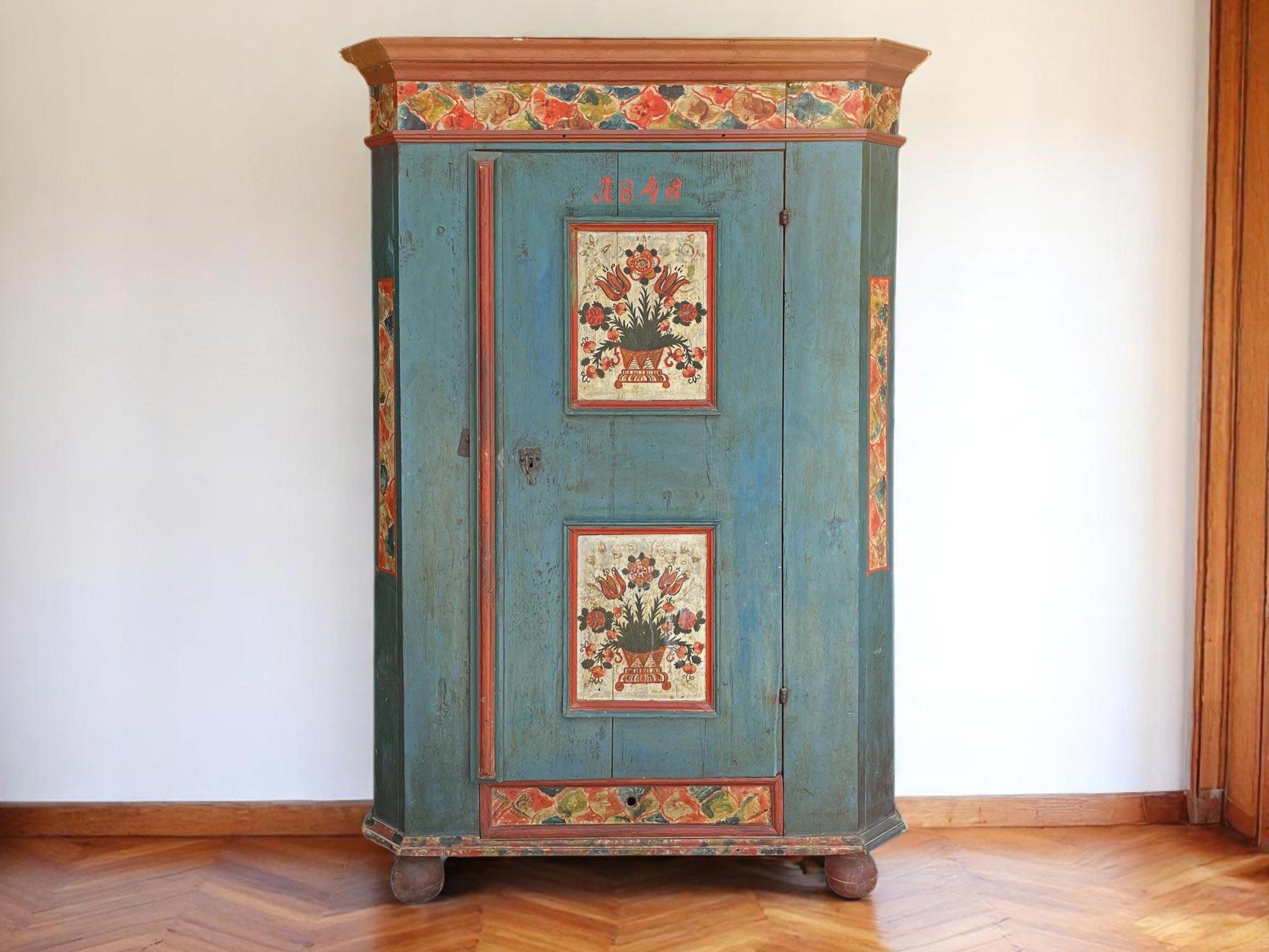 Fir Blue Floral Painted Cupboard - European Alps - 18th Century