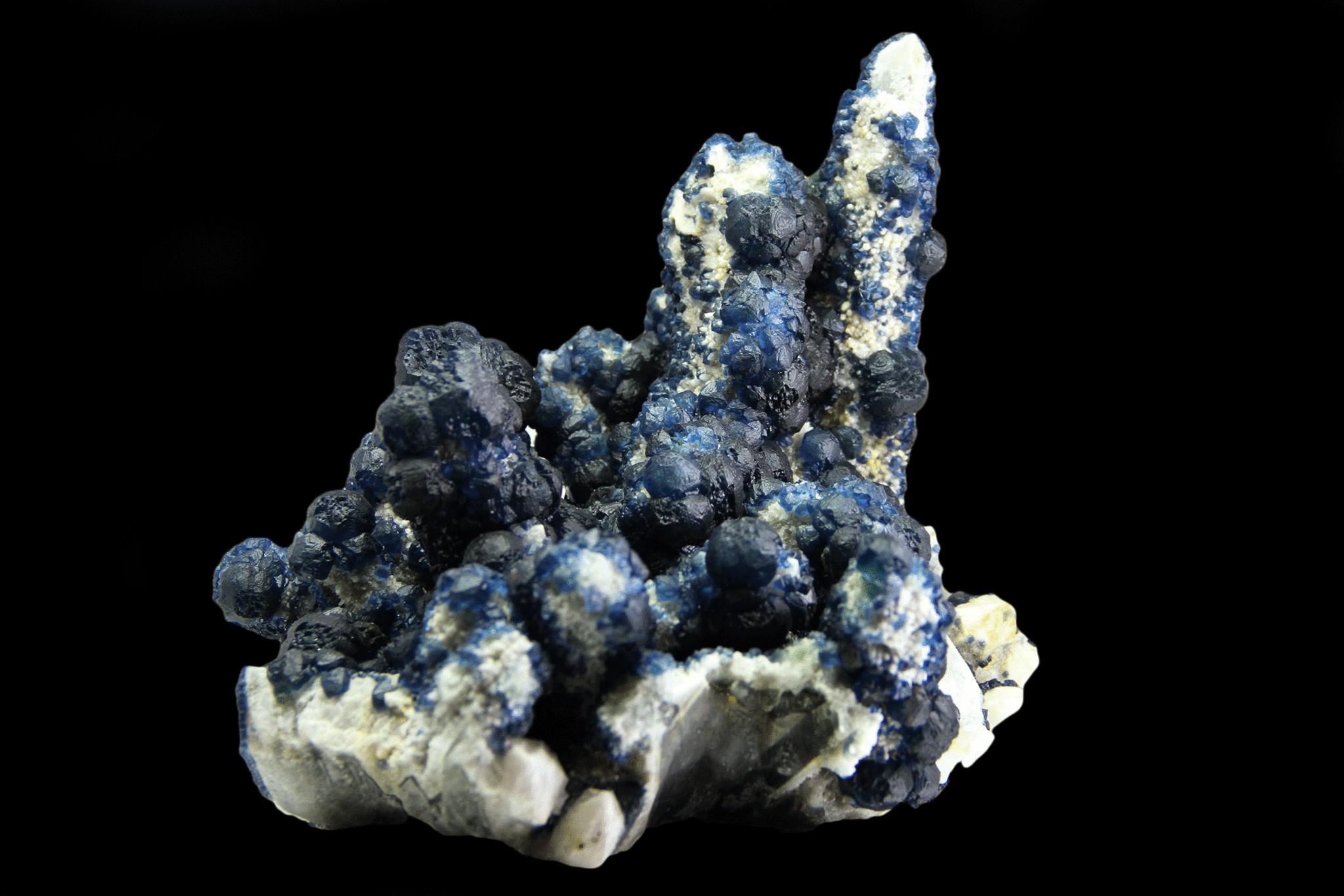 Contemporary Blue Fluorite on Stalactitic Quartz From Huanggang Fe-Sn deposit, Hexigten Banne For Sale