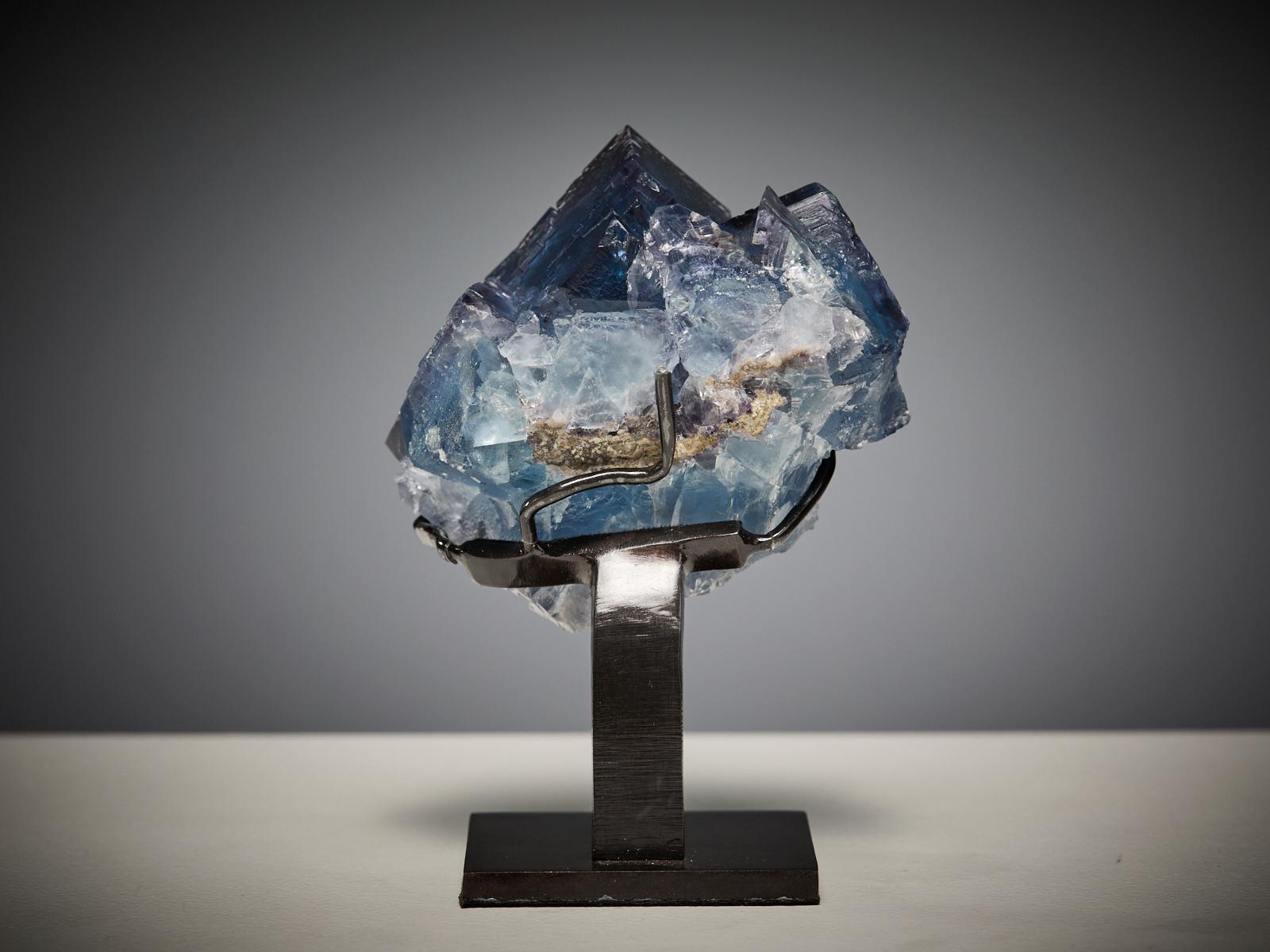 Spanish Blue Fluorite on White Quartz For Sale