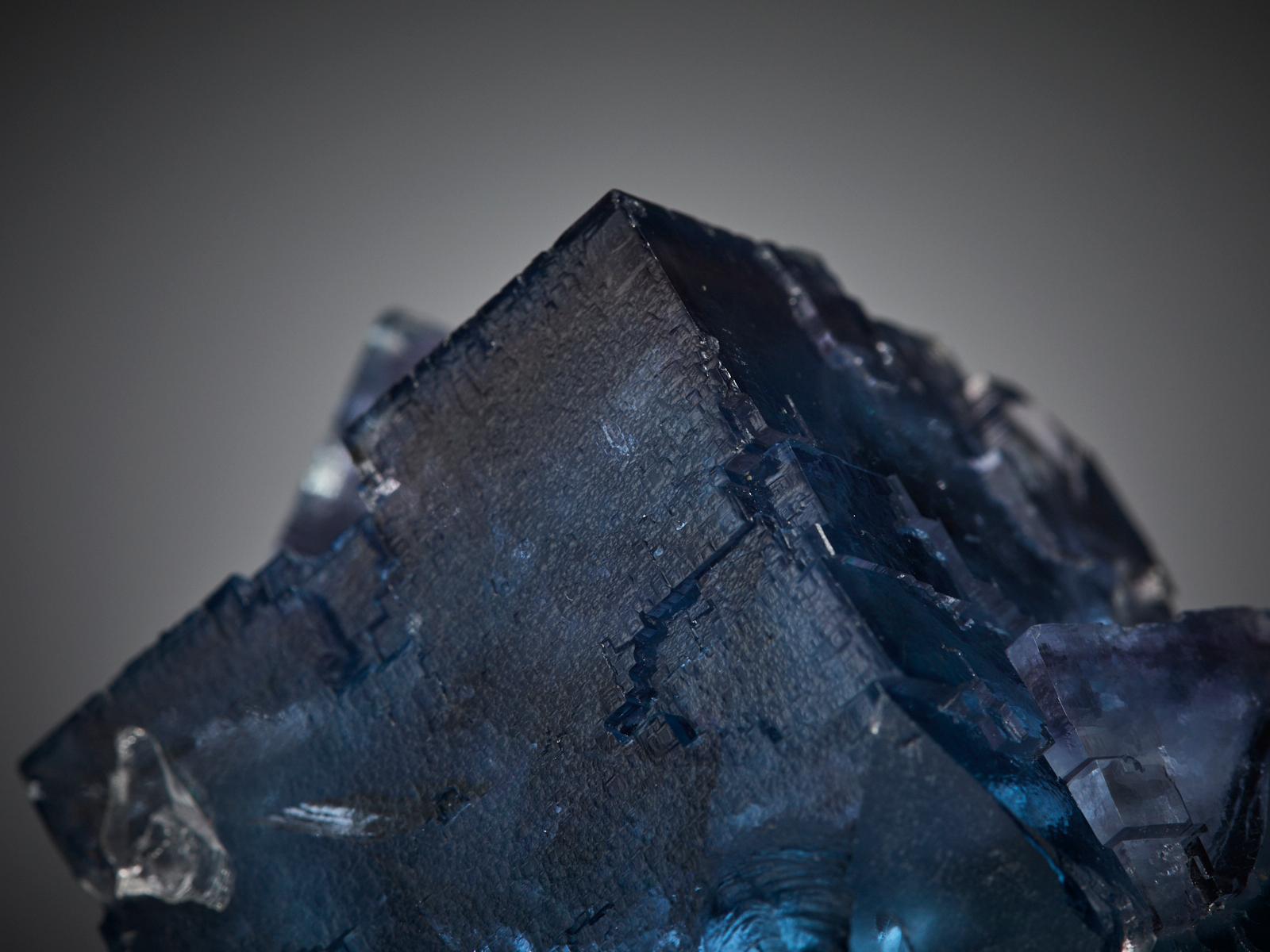 Blue Fluorite on White Quartz For Sale 2