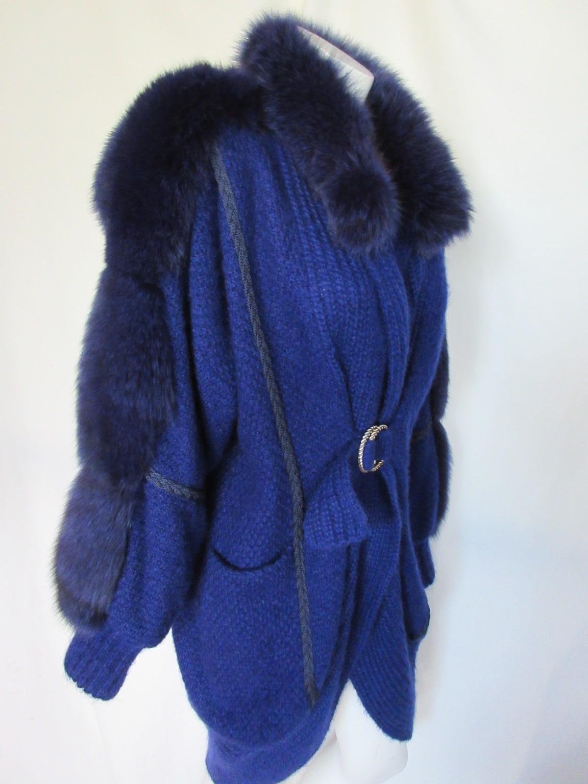 Blue Fox Fur Wool Cashmere Coat Vest For Sale 5