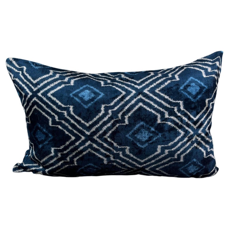 Blue Geometric Design Velvet Silk Ikat Pillow Cover For Sale at 1stDibs