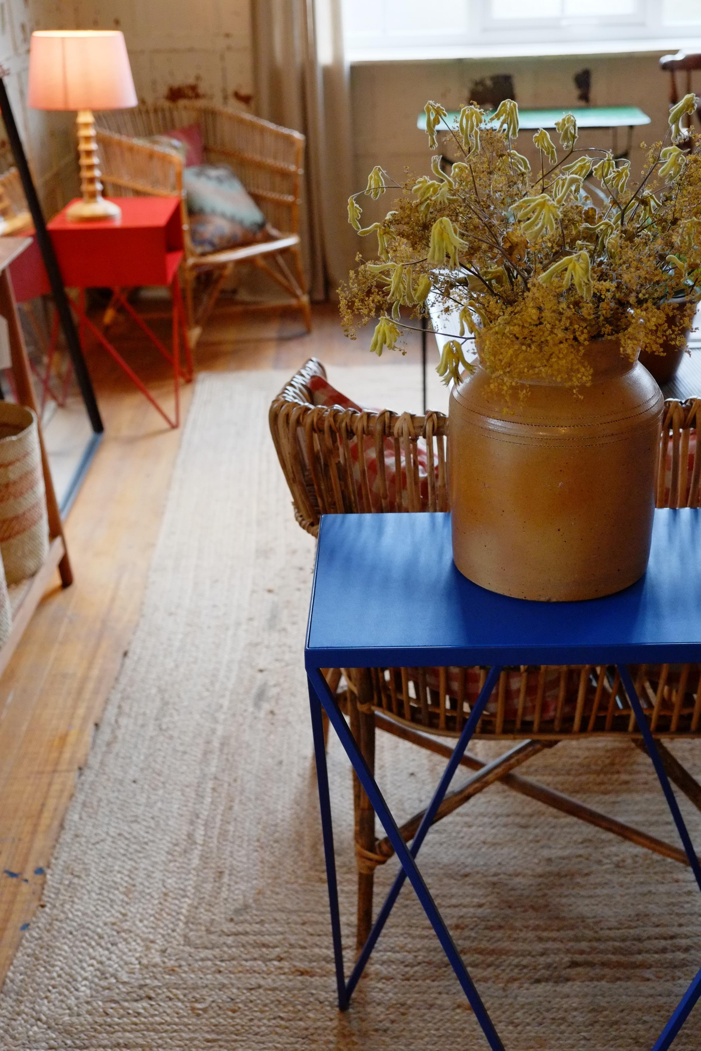 Modern Blue Giraffe Console Table with Linseed Linoleum Table Top For Sale