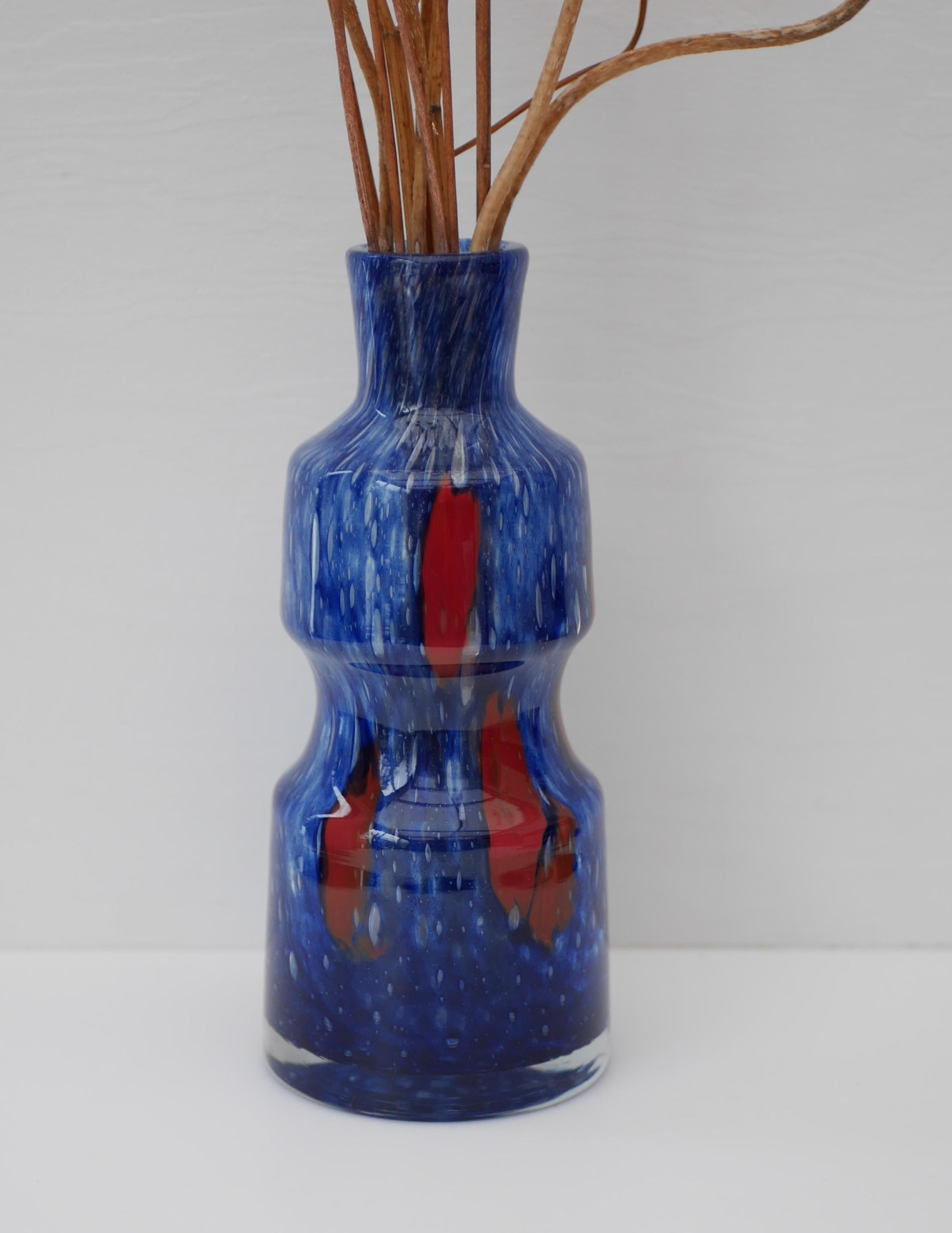 Blaue Glaskunstvase aus 'Prachen' Glass Works im Angebot 4