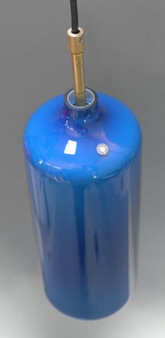 3x lampes à suspension à cylindre en verre bleu par Uno & sten Kristiansson, Suède, années 1960