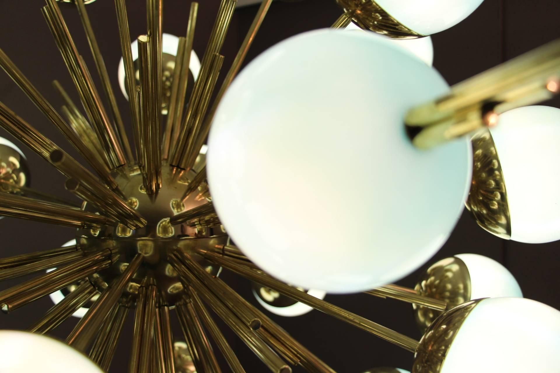Blue Glass Globes and Brass Sputnik Chandelier For Sale 5