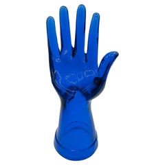 Manichino in vetro blu da esposizione a mano anni '60