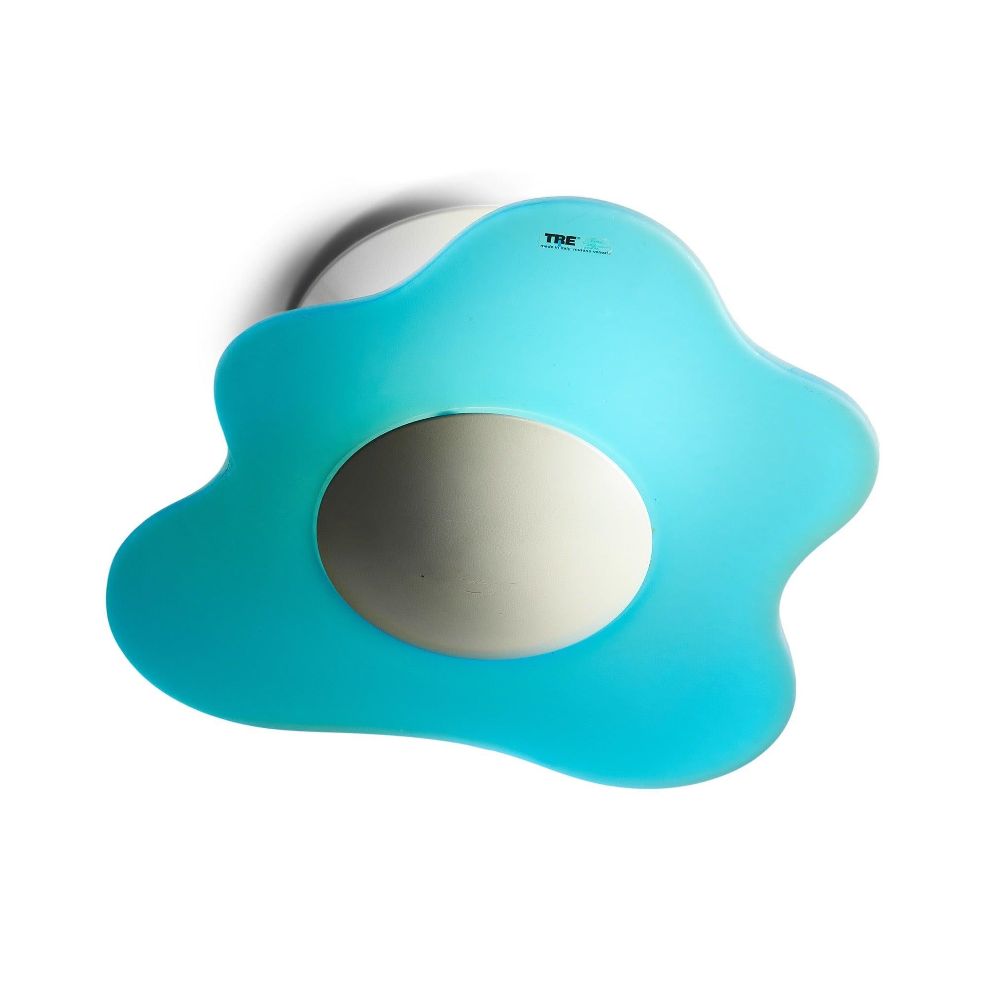 Lampada a sospensione in vetro blu per AND Light In condizioni ottime in vendita a Sagaponack, NY