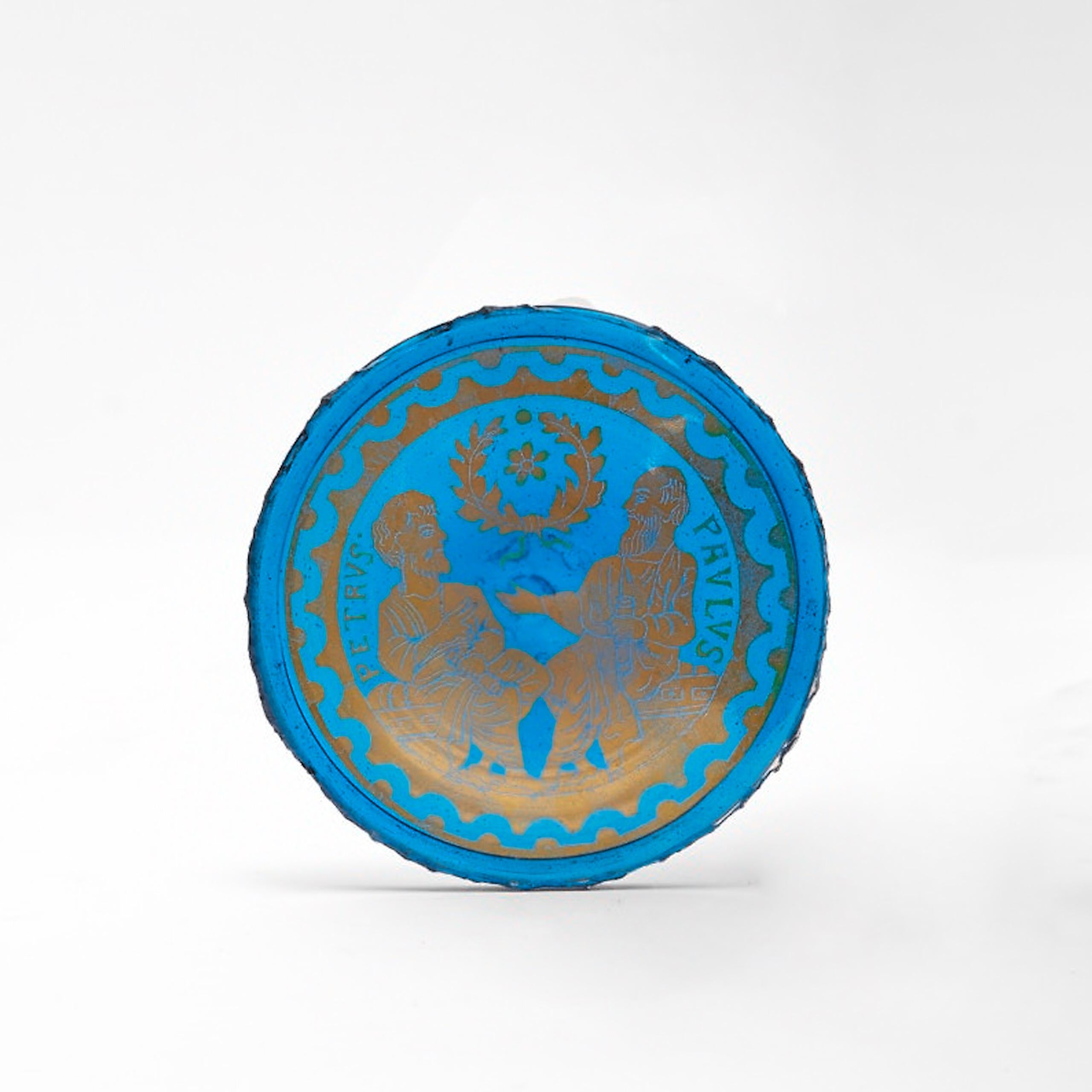 Blue Glass Romanesque Revival Medallion Late 19th Century Venetian  In Excellent Condition For Sale In London, GB
