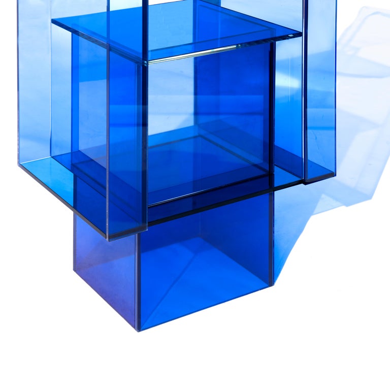 Blue Glass Shelf Clear Transition Color Square by Studio Buzao