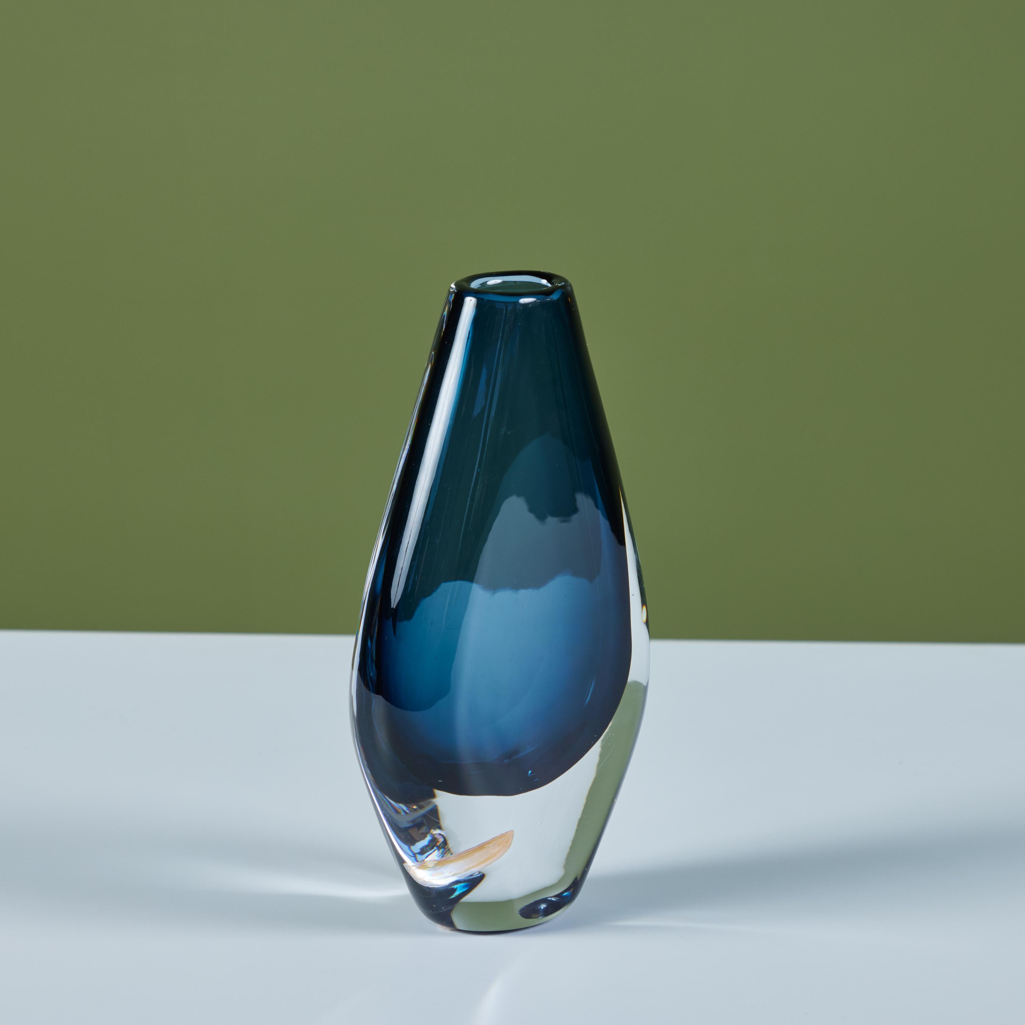 Blue Glass Vase by Nils Landberg for Orrefors In Excellent Condition For Sale In Los Angeles, CA