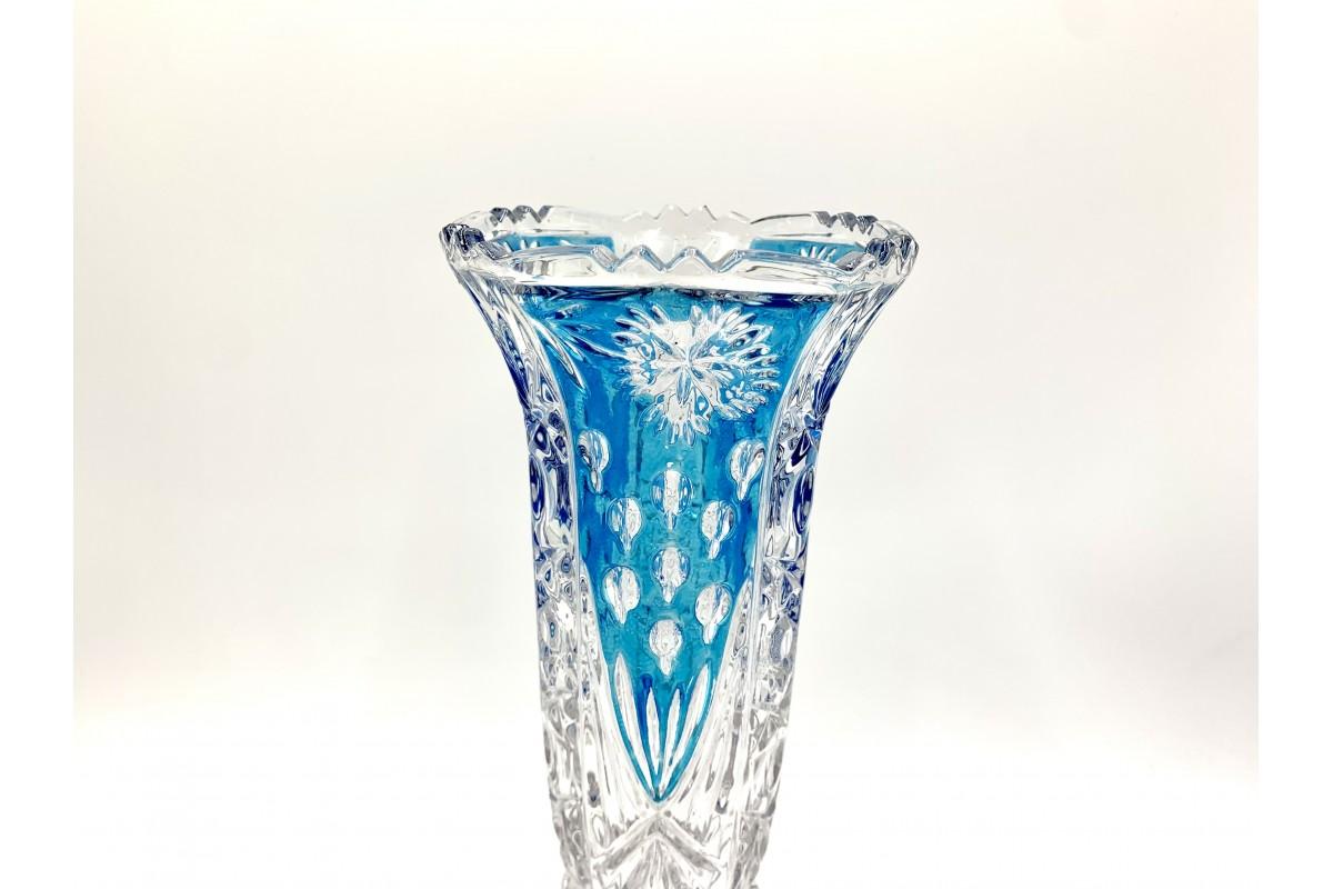 A tall glass vase manufactured in Germany by the Anna glassworks in around 1970.

Very good condition, no damage.

Measures: Height 33cm, diameter of the outlet 13cm.