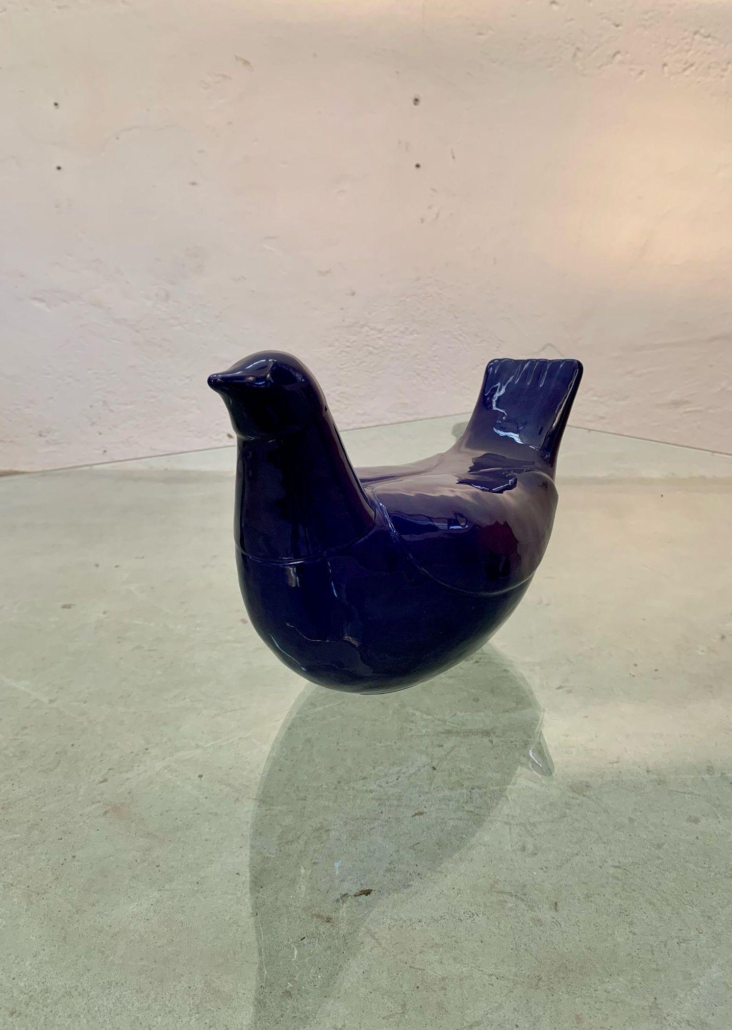 Blue glazed ceramic dove, Italy, 1970s In condizioni buone in vendita a Milano, IT