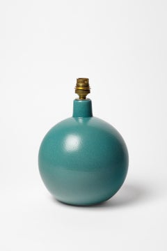 Lampe de table en céramique émaillée bleue de Tim Orr, vers 1960.