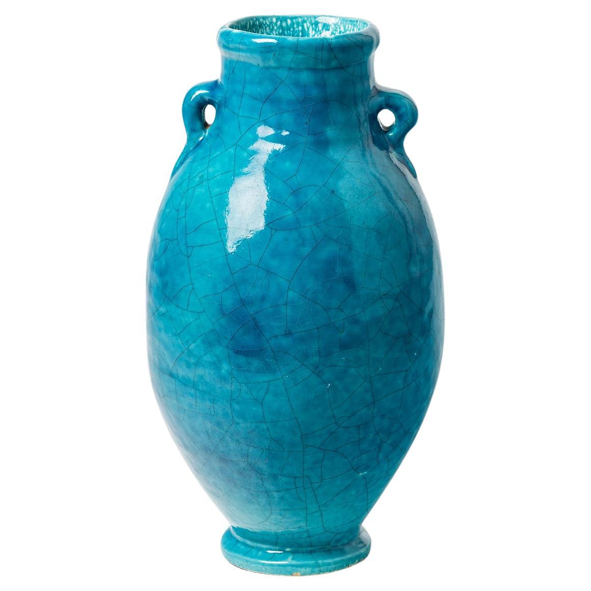 Vase en céramique émaillée bleue attribué à Raoul Lachenal, vers 1930. en vente