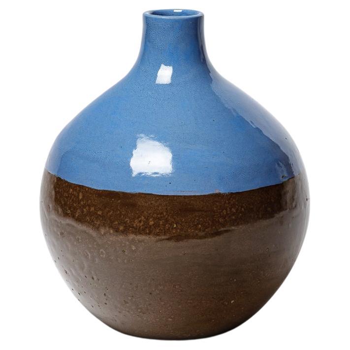 Vase en céramique émaillée bleue par CAB (Céramiques d'art de Bordeaux) pour La Maitrise.