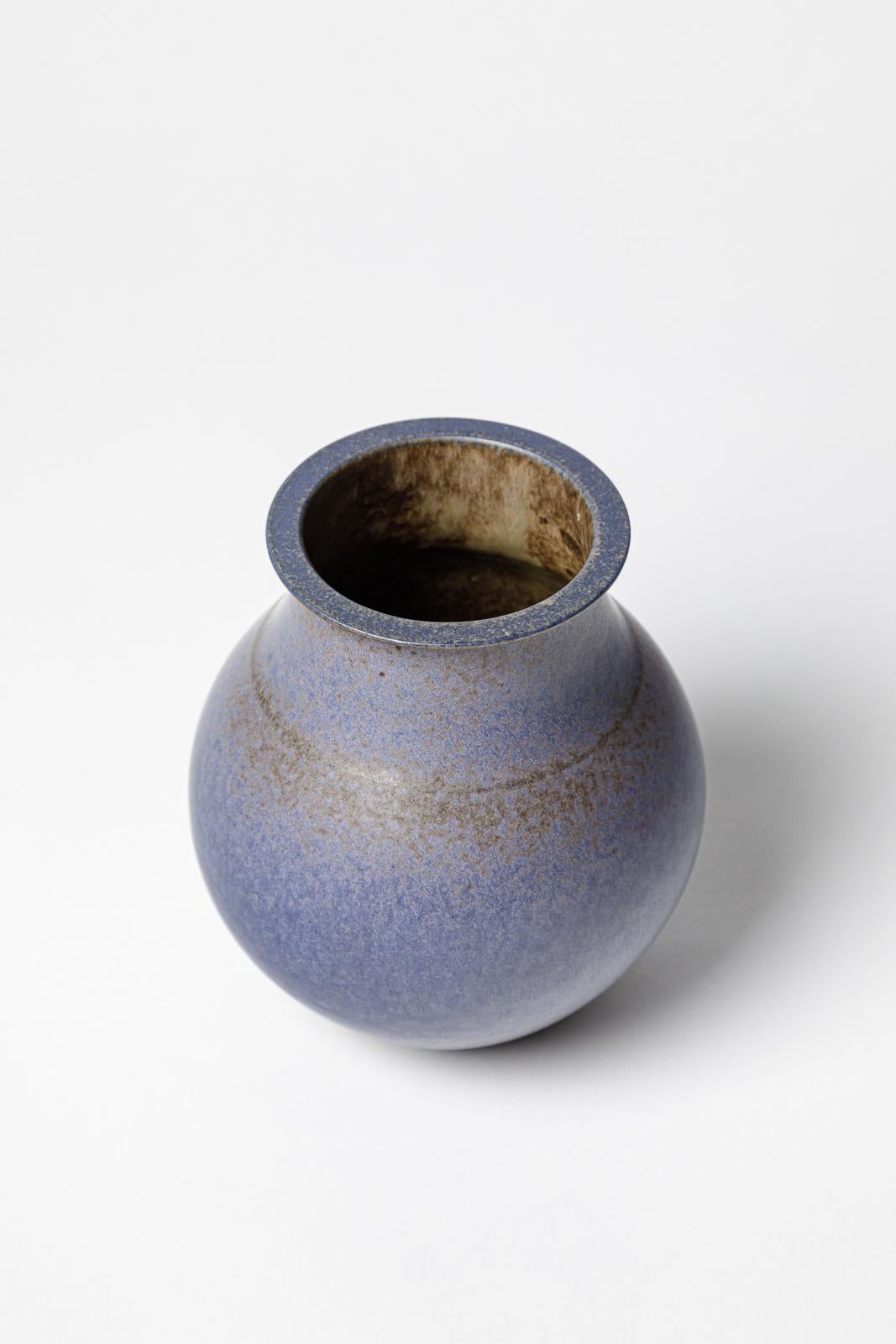 Blue glazed ceramic vase by Robert Deblander, circa 1990. In Excellent Condition For Sale In Saint-Ouen, FR