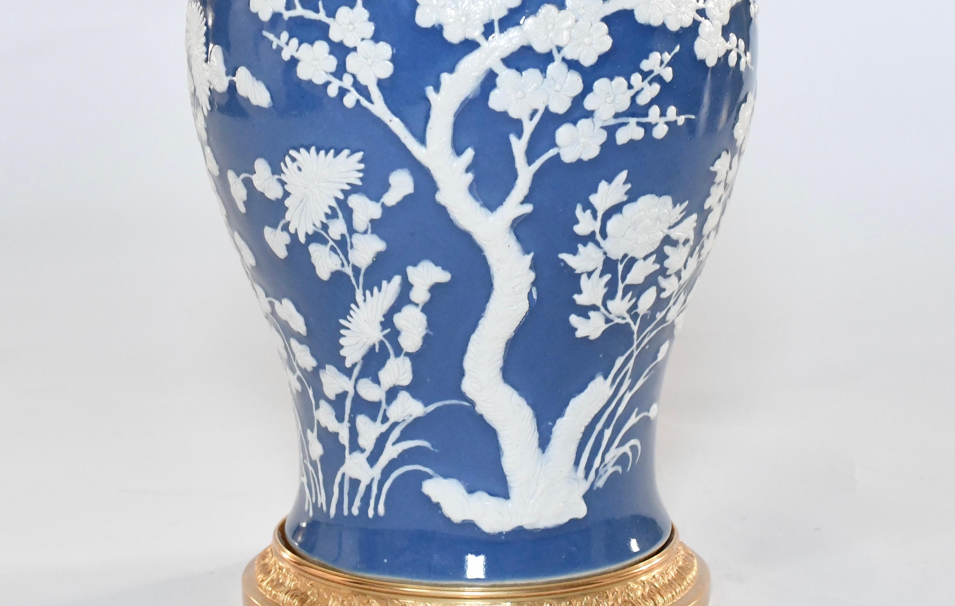 Lampes porcelaine émaillée bleue Excellent état - En vente à New York, NY