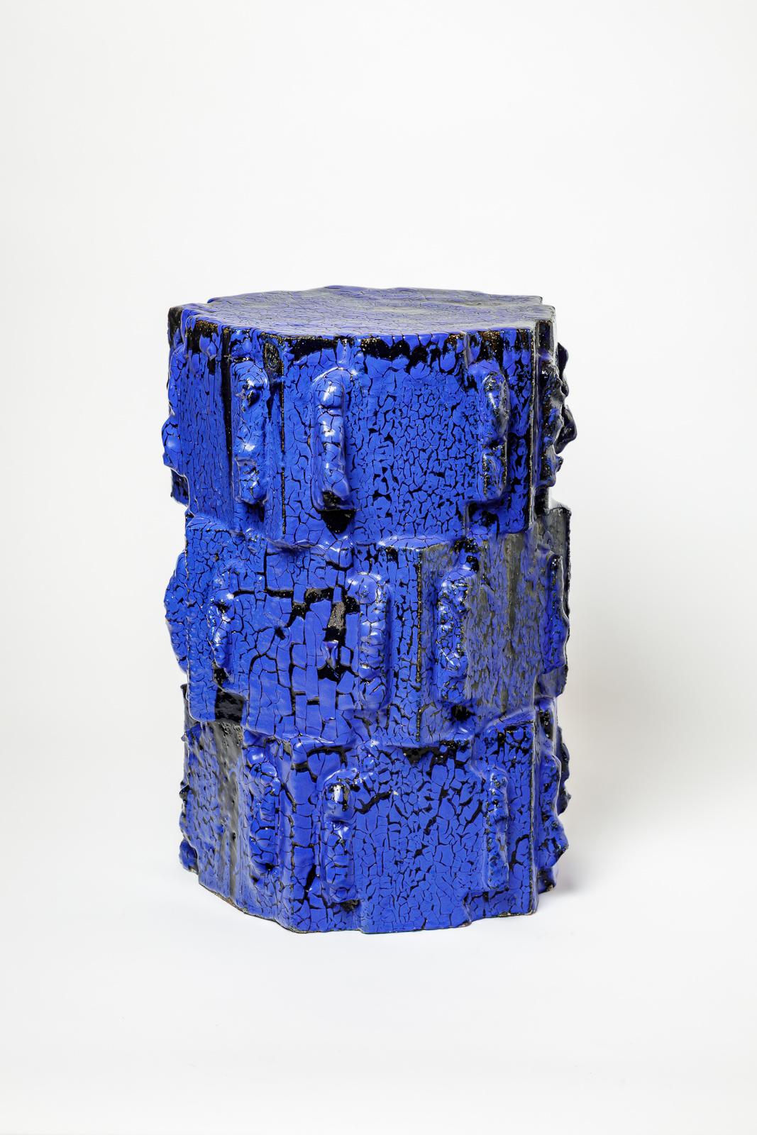 Taburete de gres esmaltado azul de Jean Ponsart, 2025. Siglo XXI y contemporáneo en venta