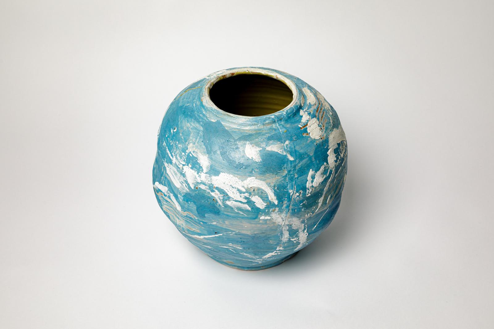 XXI secolo e contemporaneo Vaso in gres smaltato blu di Brigitte Pénicaud, circa 2015. in vendita