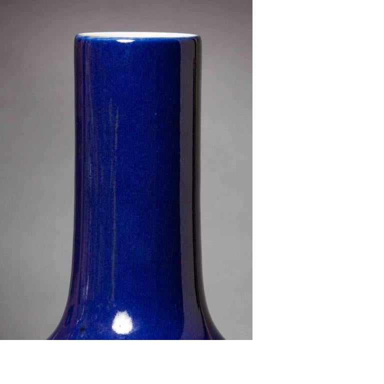 Blue Glazed Vase 1900 Chinese In Good Condition In Monterey, CA