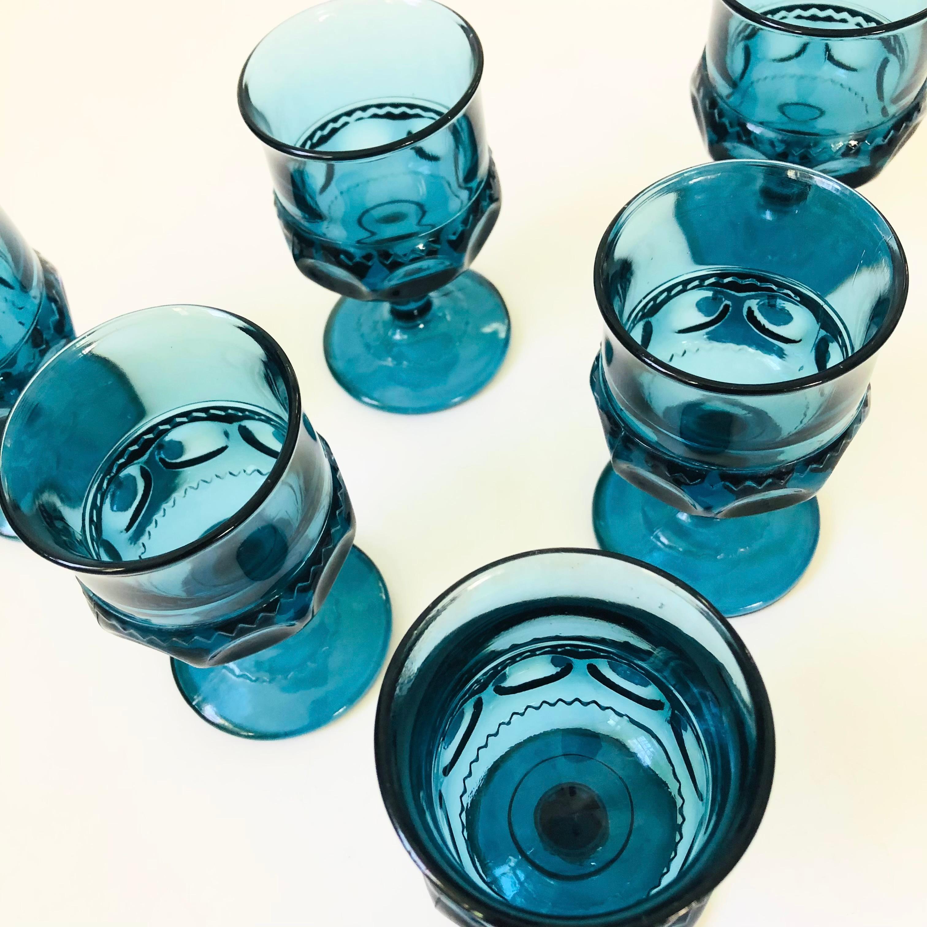 Blaue Kelche – Königskrone von Indiana Glass – 6er-Set (Moderne der Mitte des Jahrhunderts) im Angebot