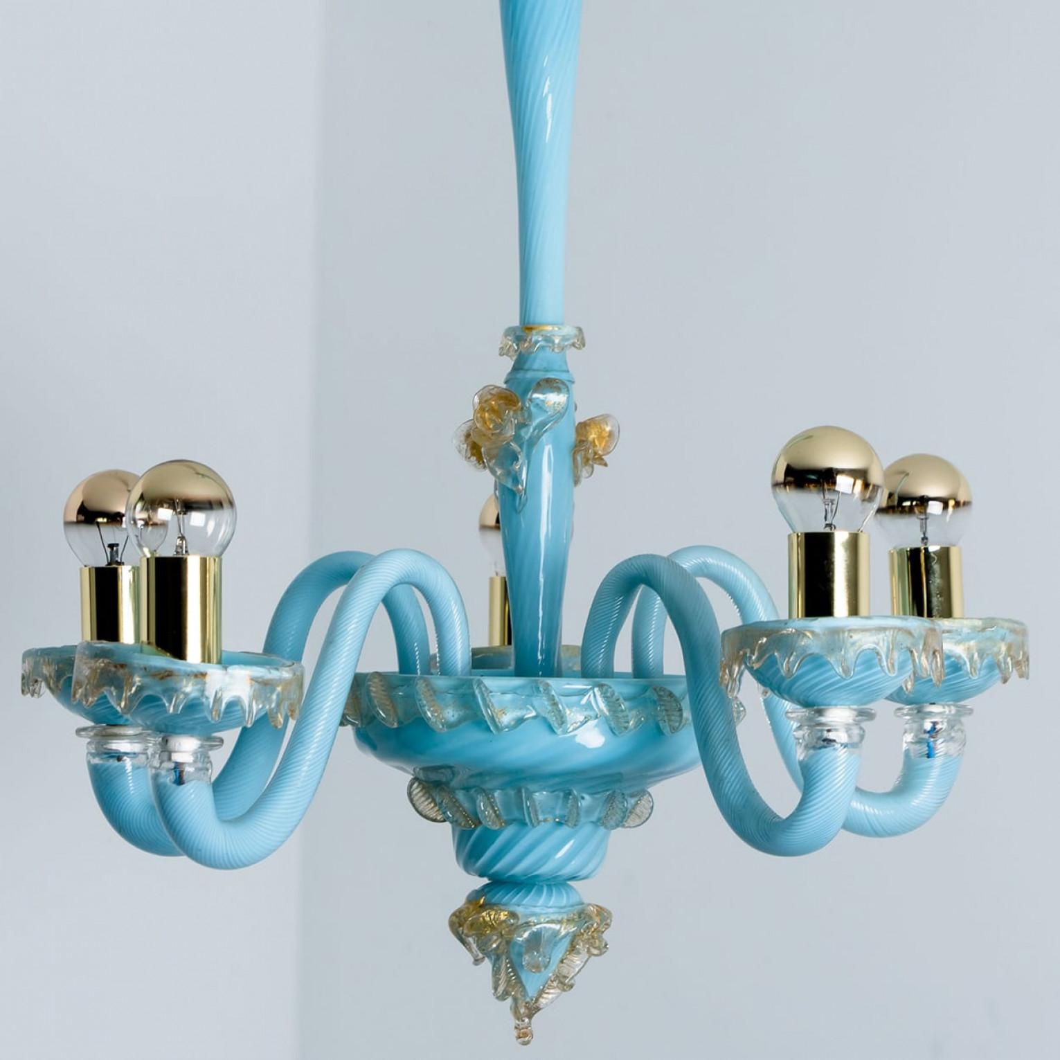 Metà XX secolo Blue Gold Chandelier Barovier & Toso, Italy, 1969 in vendita