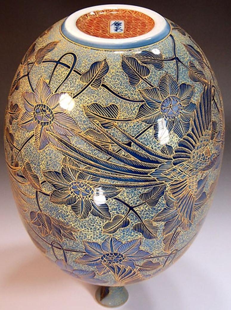 Gilt Blue Gold Porcelain Vase by Contemporary Japanese Master Artist