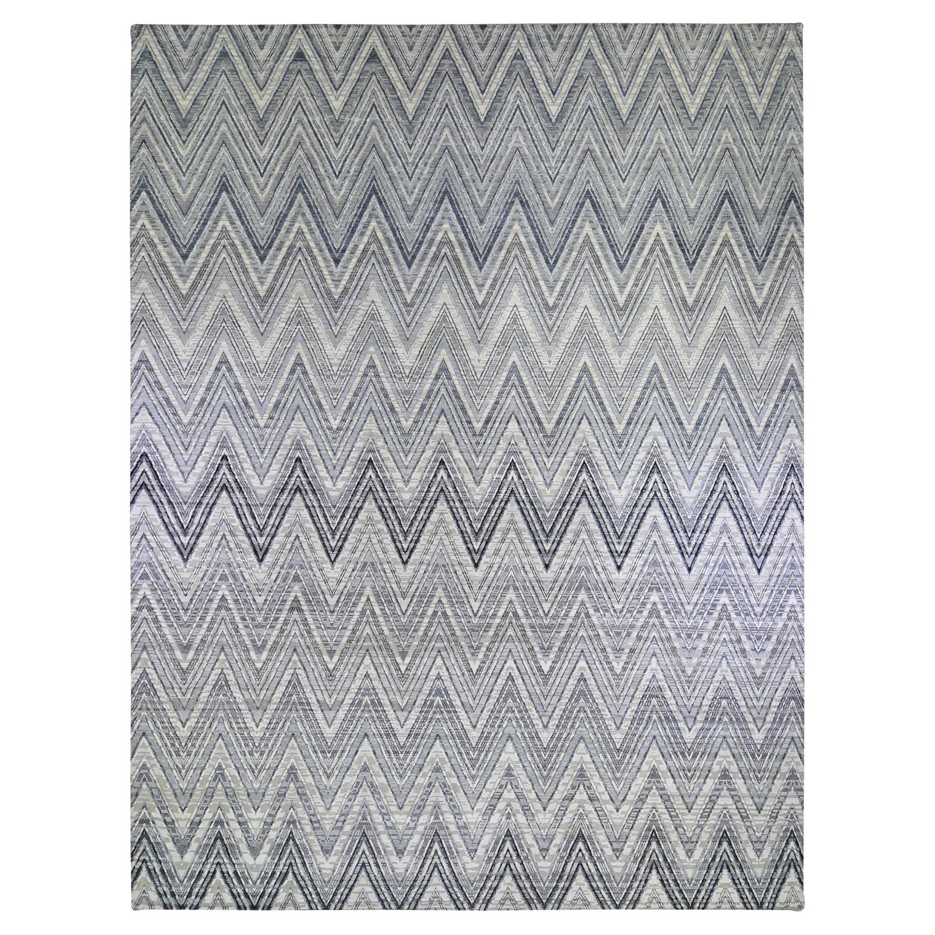 Tappeto in lana e seta annodato a mano con disegno Chevron blu-grigio 14'1" x 18'1"