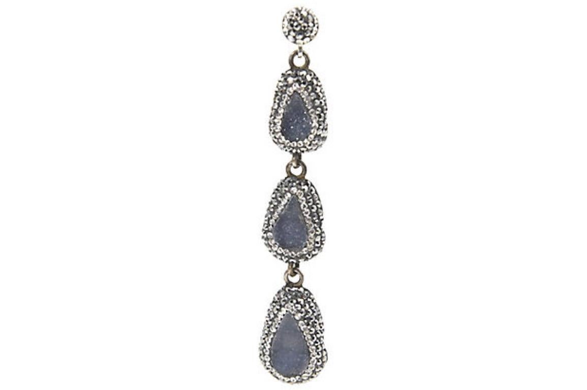 Blaues, blaugraues Druzy-Kristall-Silberarmband und Ohrringe (Rohschliff) im Angebot