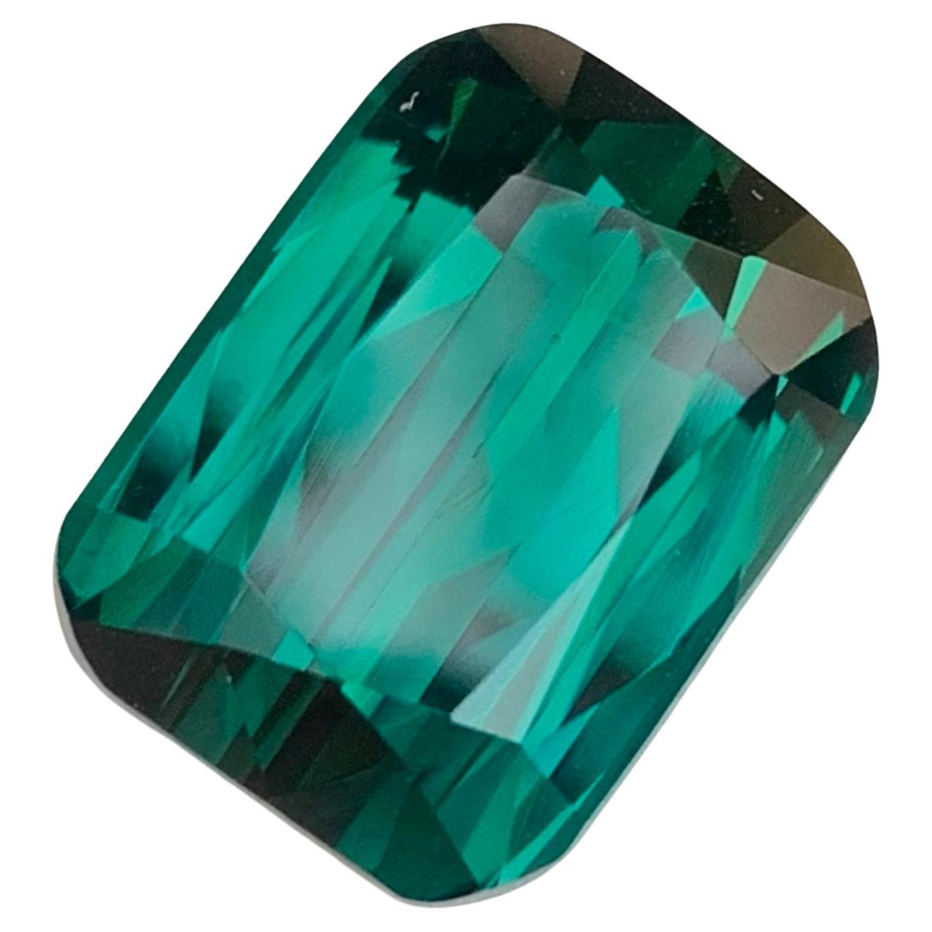 Blue Green 12.70 Carats Loose Tourmaline For Jewelry Making For Sale