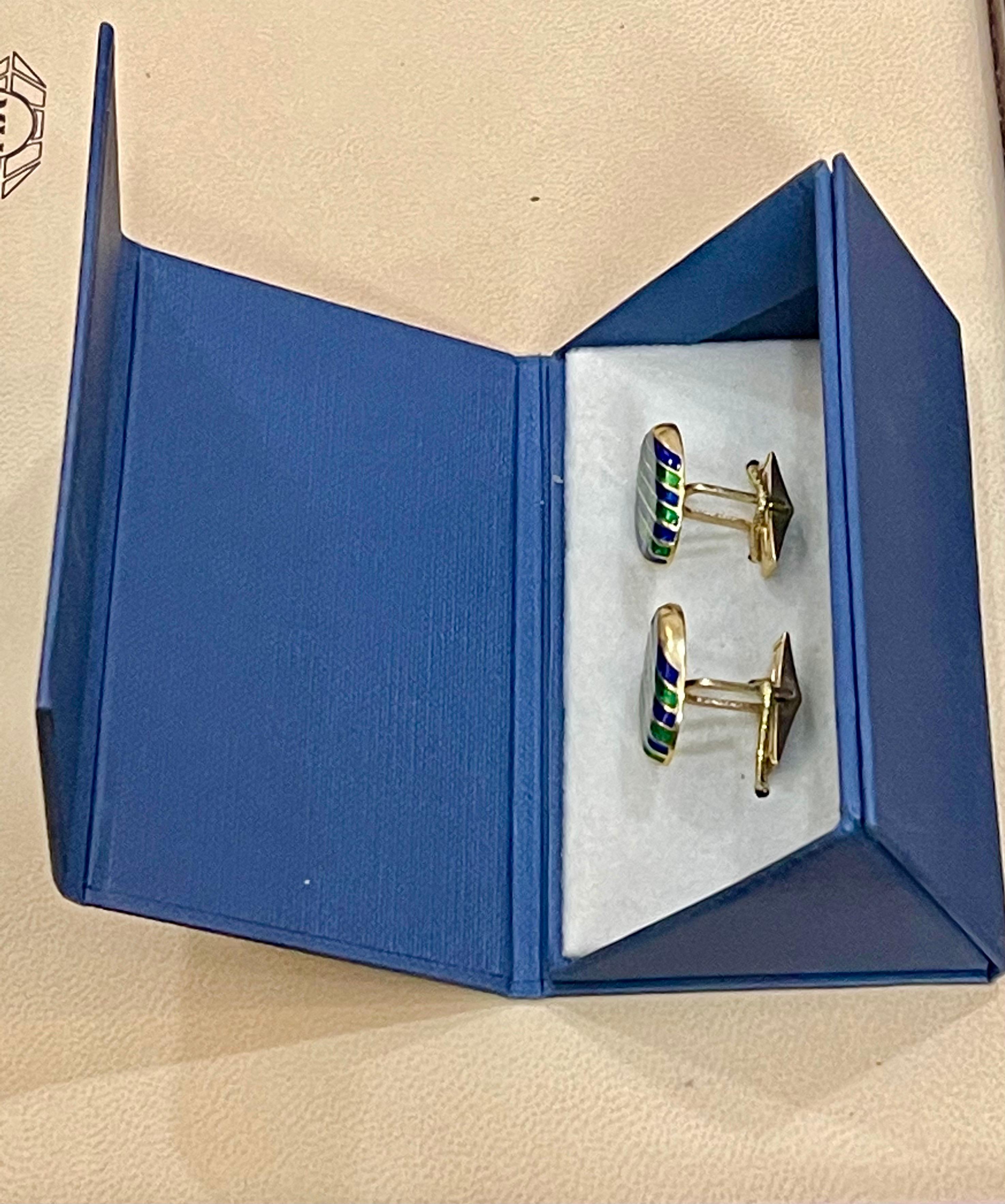 Blue Green Enamel Oval Cufflinks in 14 Karat Yellow Gold 15.5 Gm, Men's For Sale 1