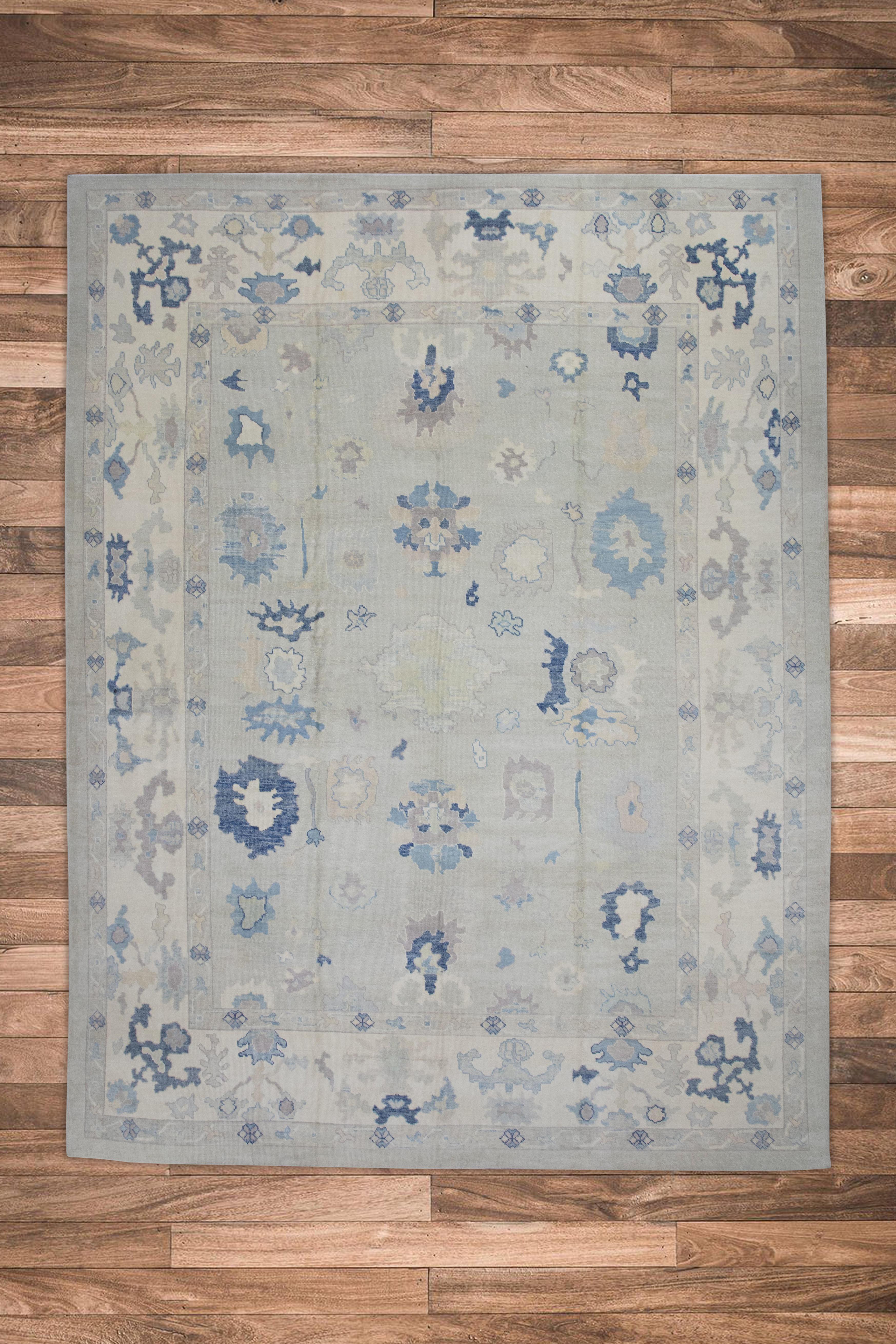 Handgewebter türkischer Oushak-Teppich aus Wolle in Blau & Grün mit Blumenmuster 11'7