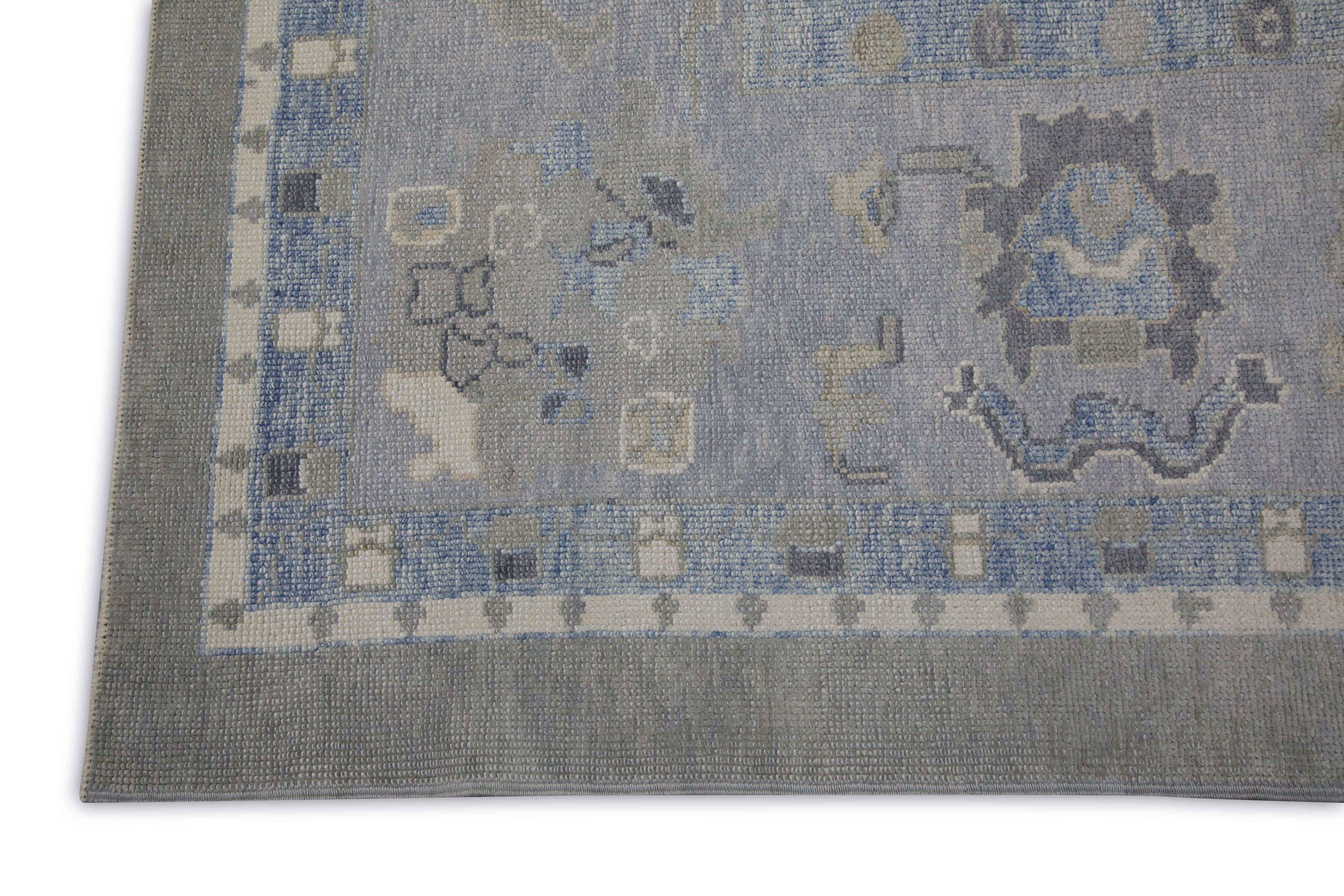 Handgewebter türkischer Oushak-Teppich aus Wolle in Blau & Grün mit Blumenmuster 12'6